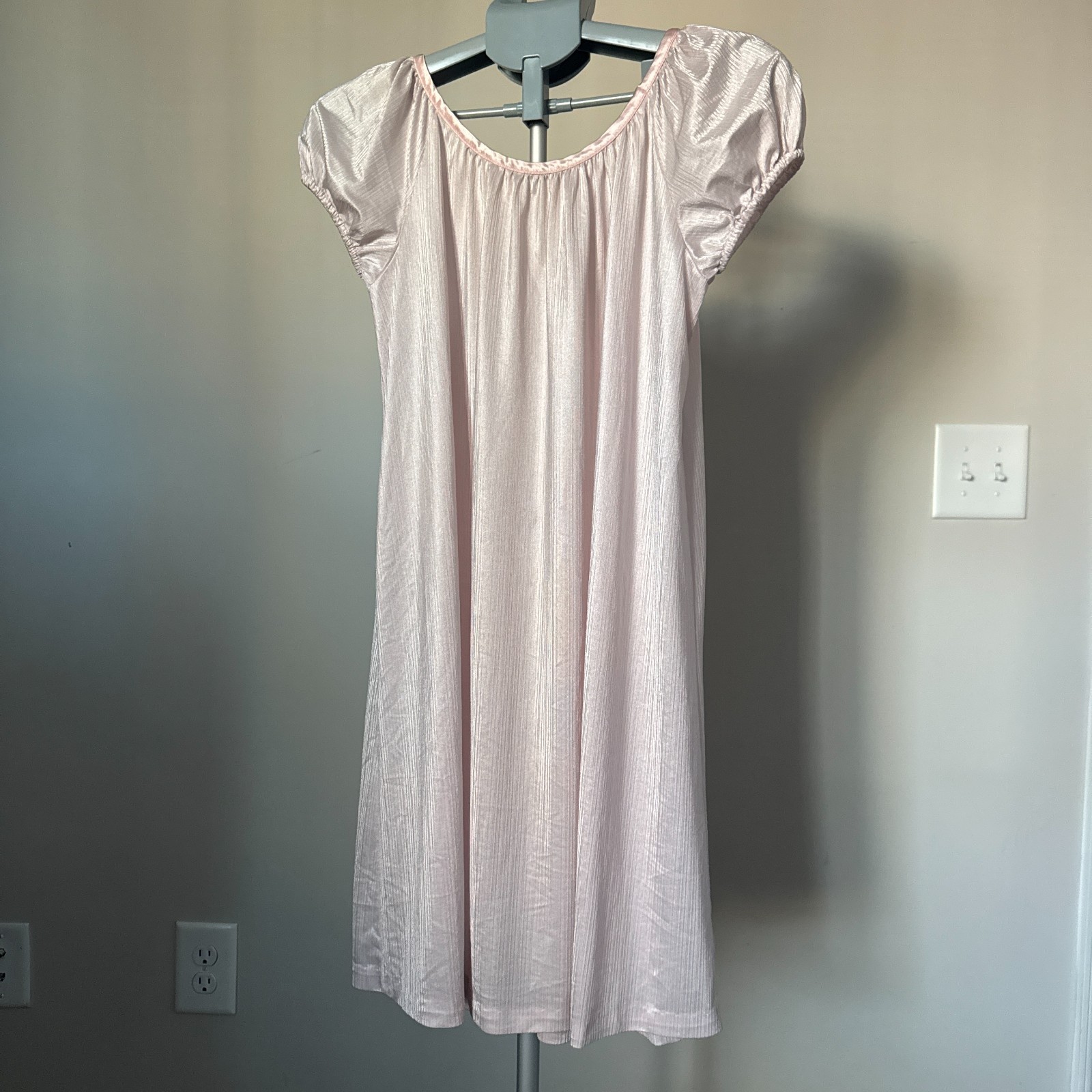 Vintage 1970s Barad & Co Babydoll Nightgown Small USA Puffed Sleeves Nightie