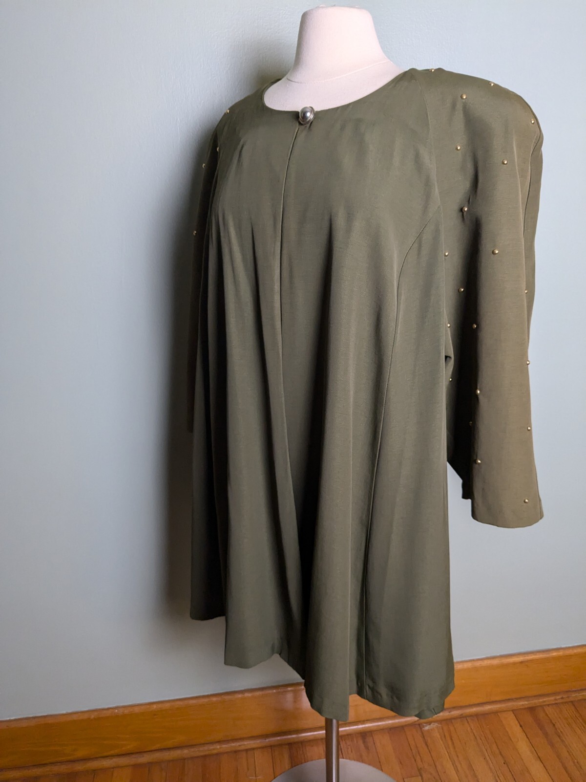 Vintage Olive Green Brass Studded 3/4 Sleeves Lightweight Coat