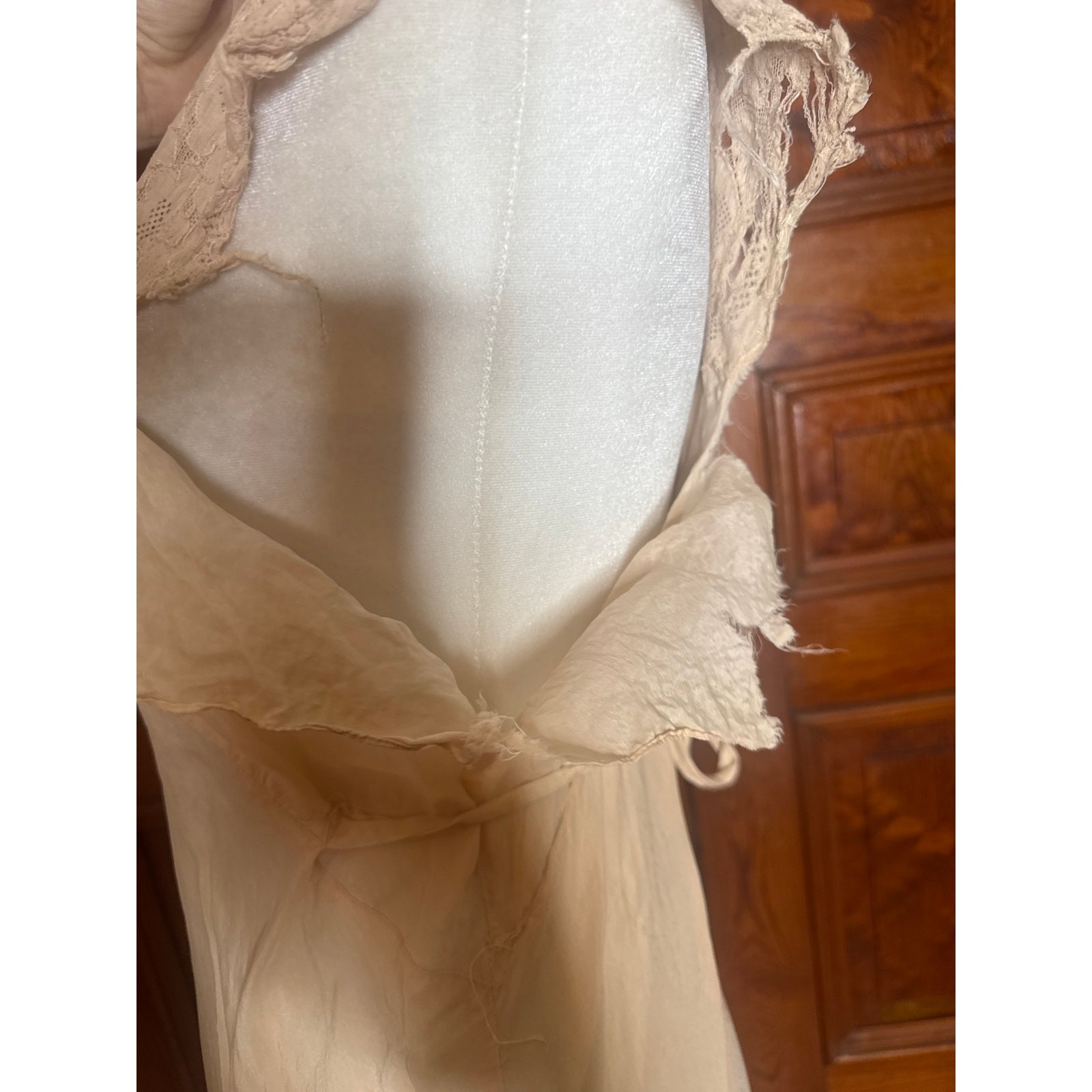 VTG 30s Beige Silk Lace Liquid Bias Cut Maxi Slip Dress Nightgown L As Is