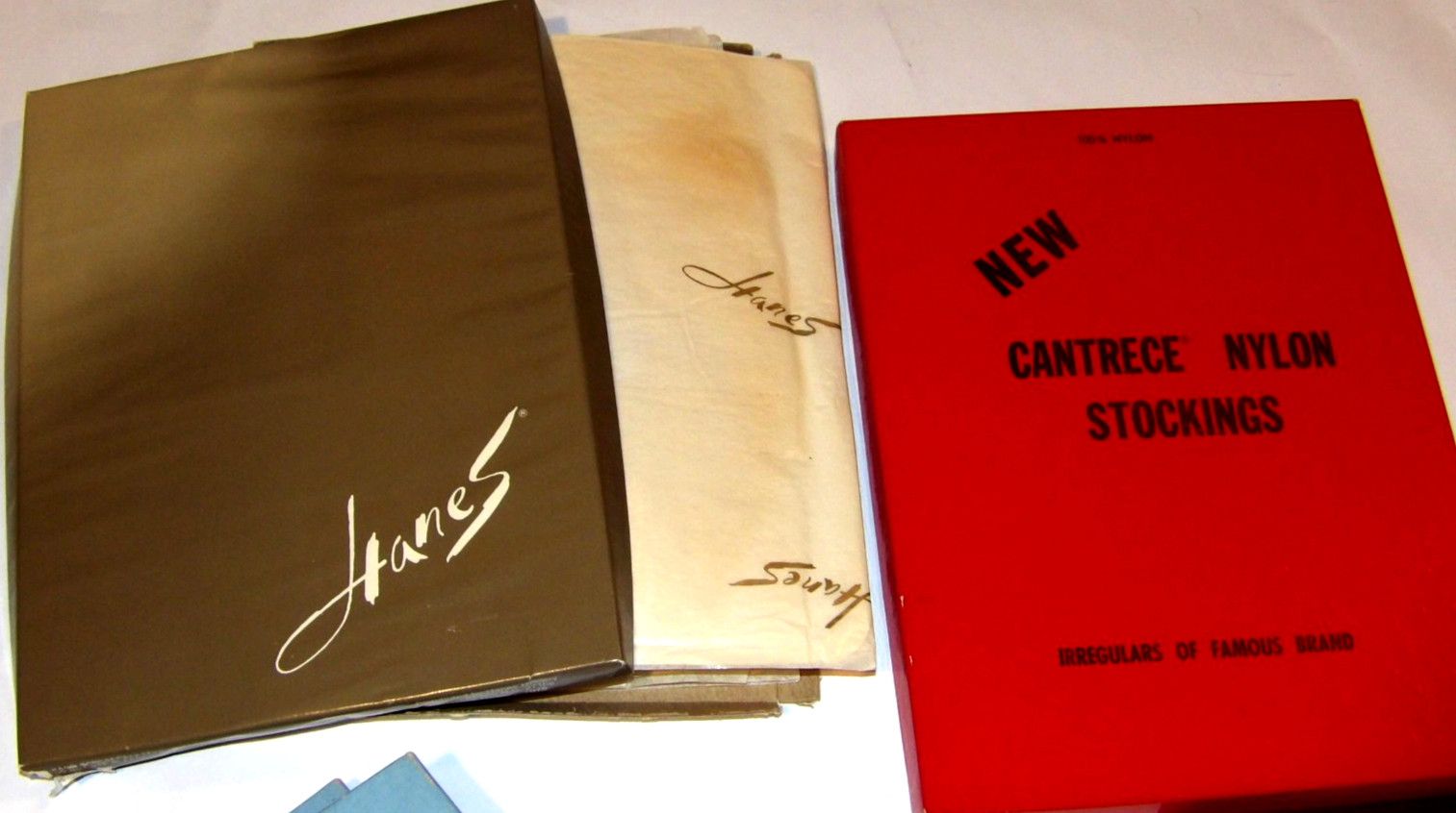 30+ PAIR VINTAGE 1970s NYLON STOCKINGS! HANES/PENNEYS/SEARS/BURLINGTON/K-MART/++