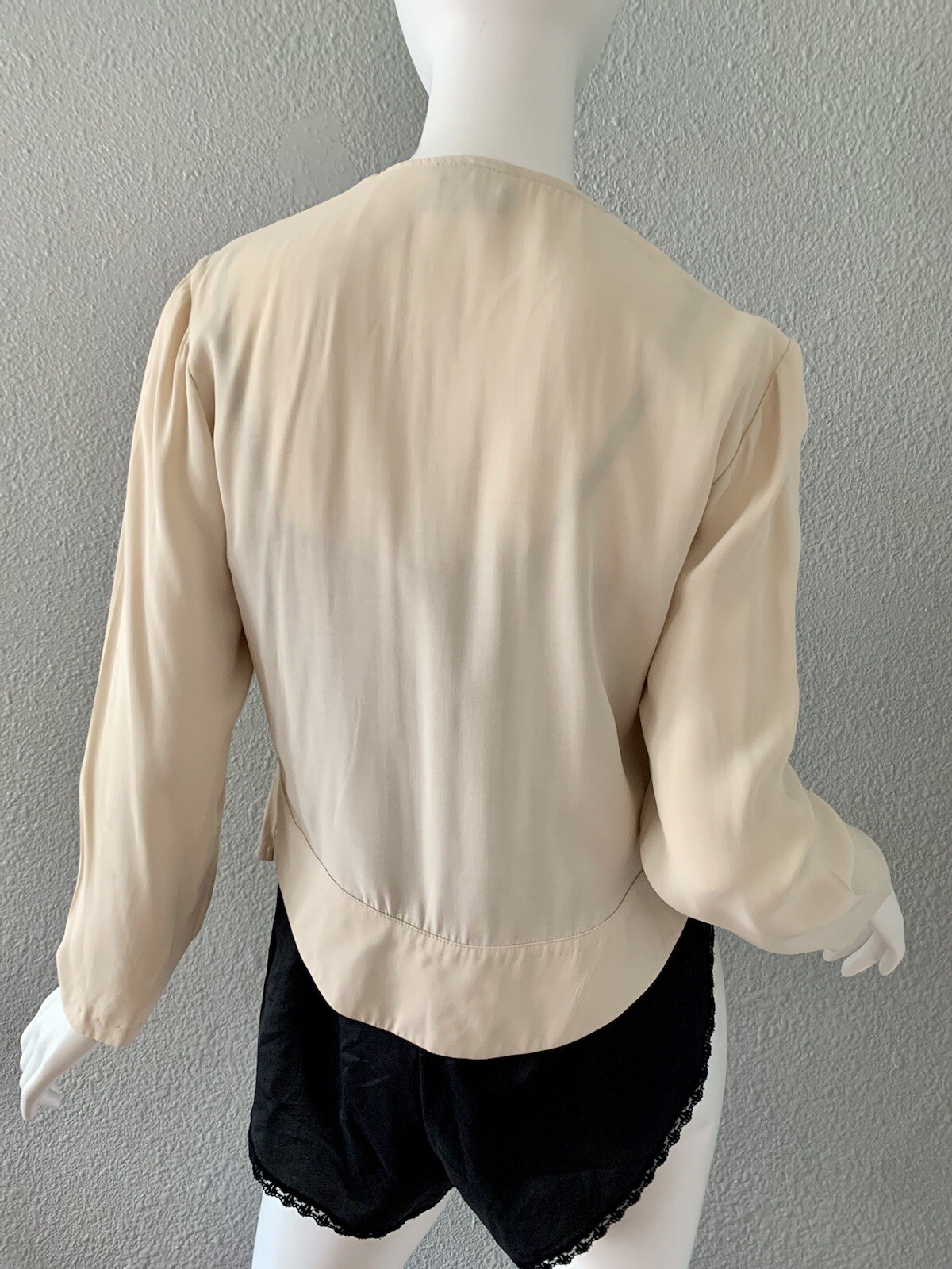 Vintage Beige Lace Cardigan Top