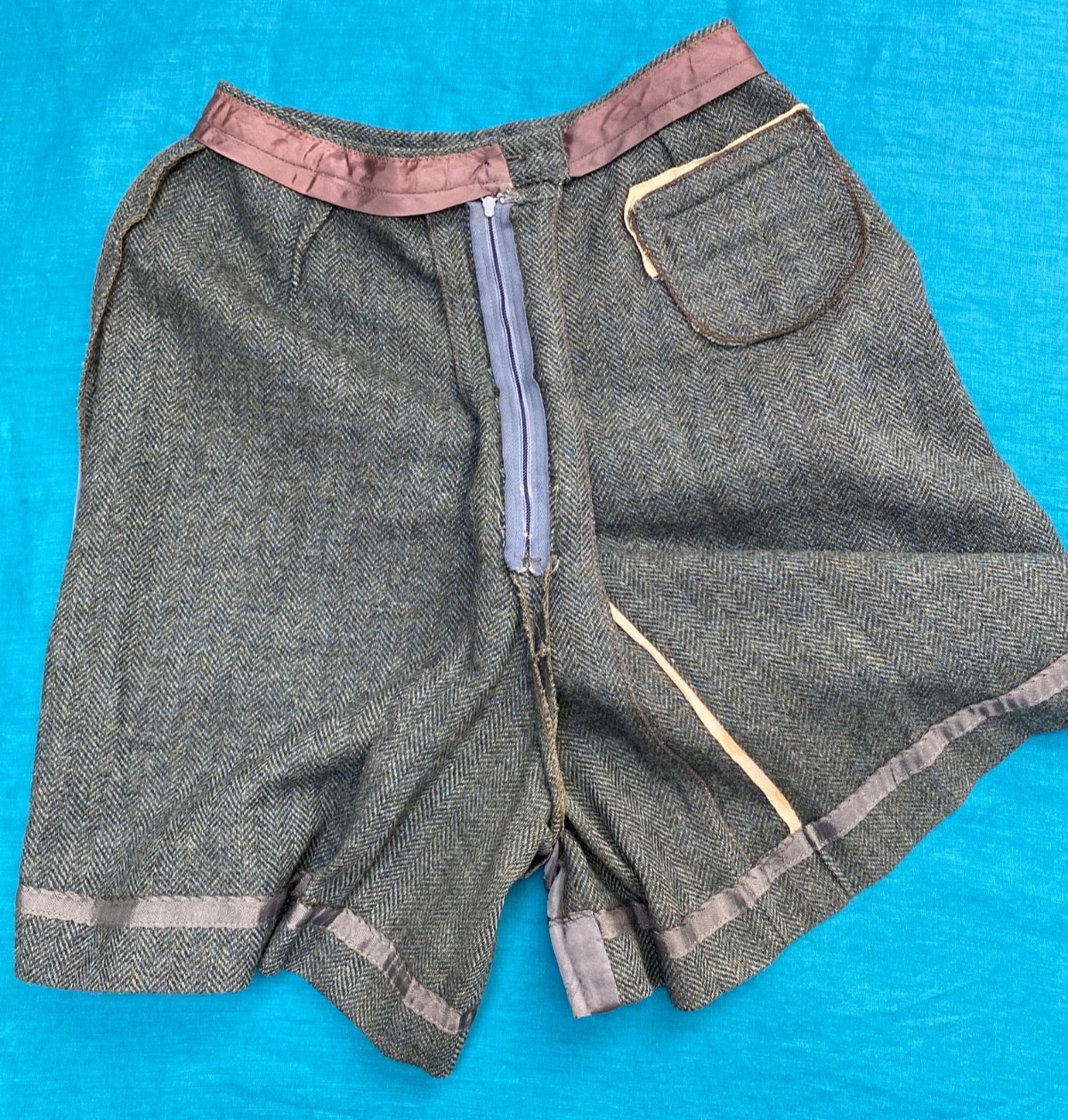 VINTAGE Hunter Split Riding Skirt Skort Equestrian Wool Tweed Culottes S/XS 26W