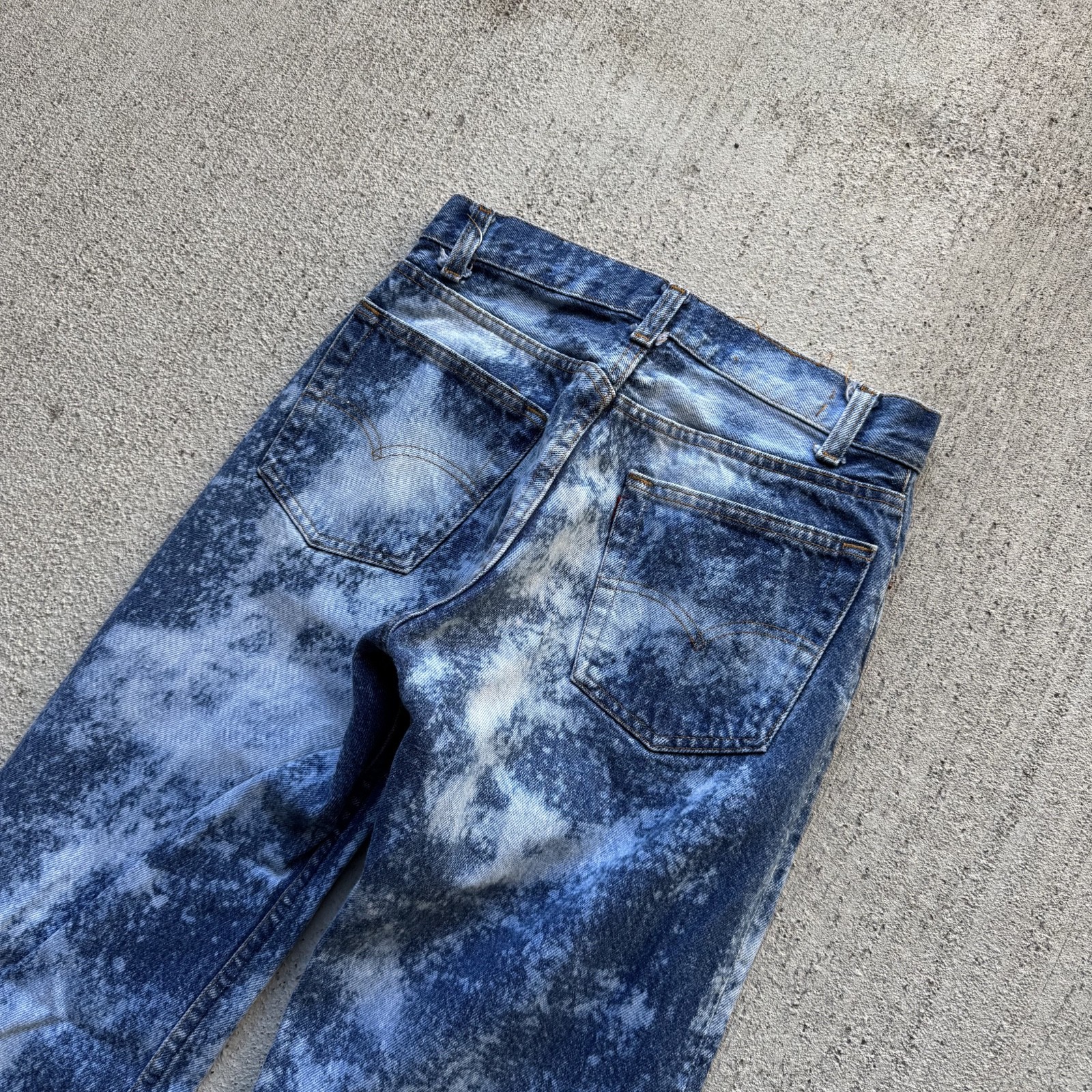 1980s Bleached Made in USA Levi’s 501s Jeans 26×28