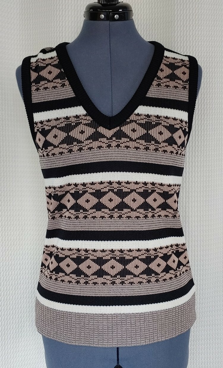 Vintage Black, Tan and Cream Acrylic Vest 32″ Bust Size XS?