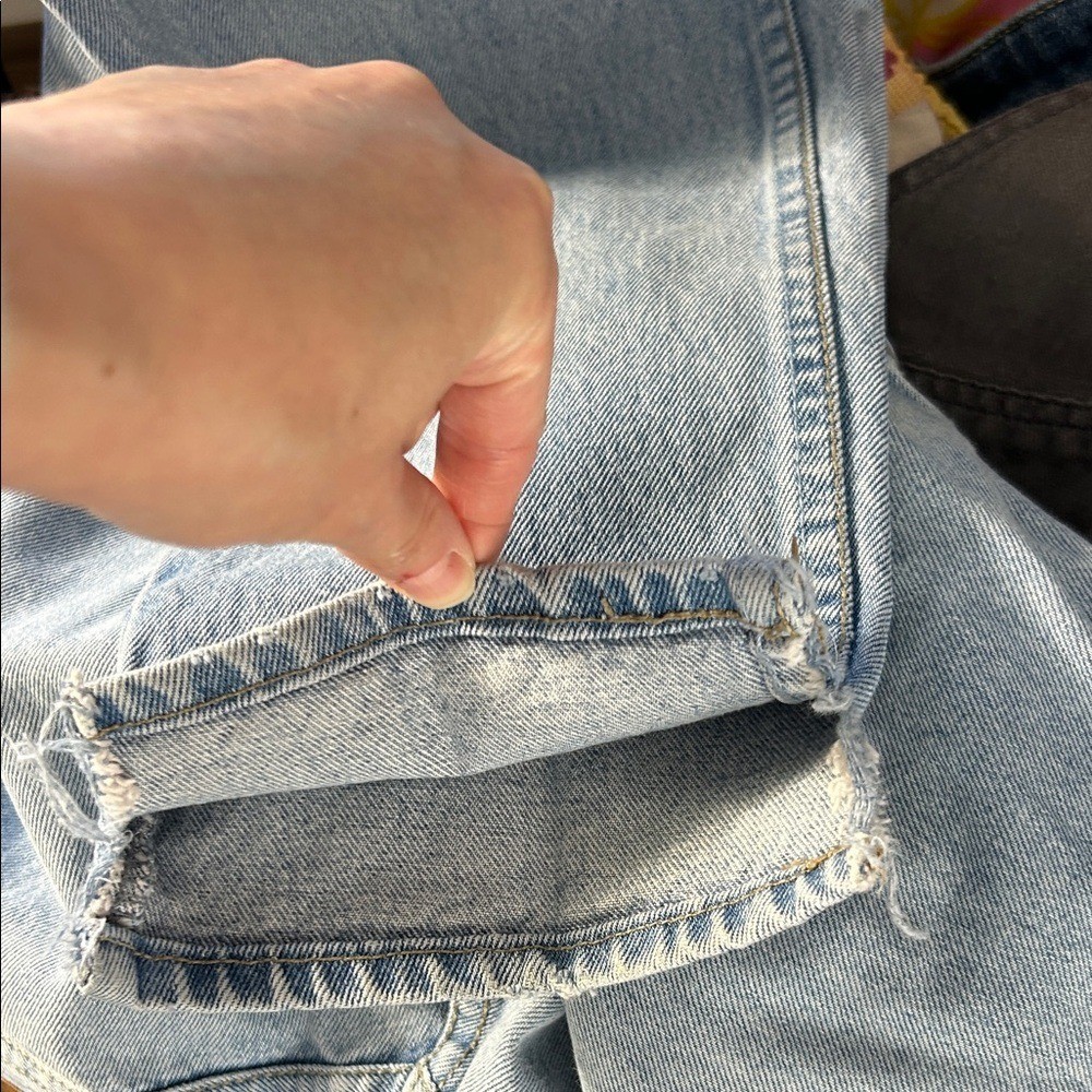 Vintage Lawman Classic Blue Button-Fly Mom Jeans | 28