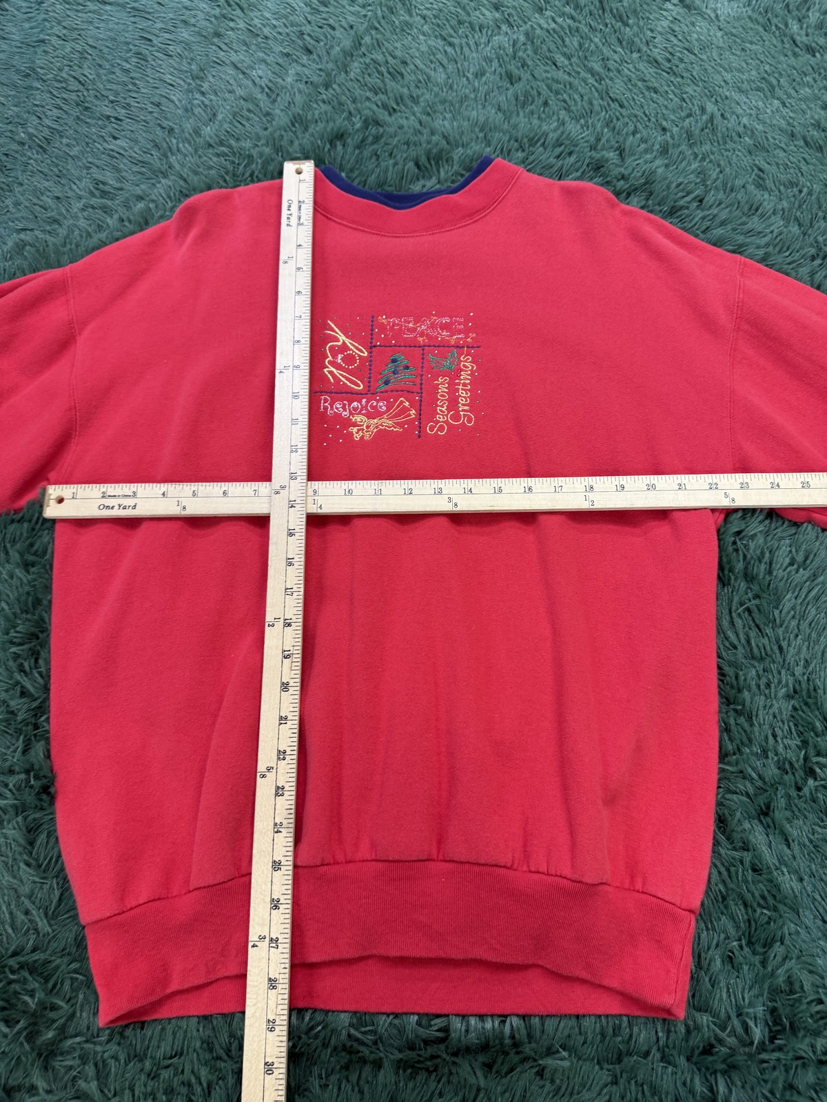 Vintage M&C Sportswear Red Christmas Sweatshirt Women’s Large Festive