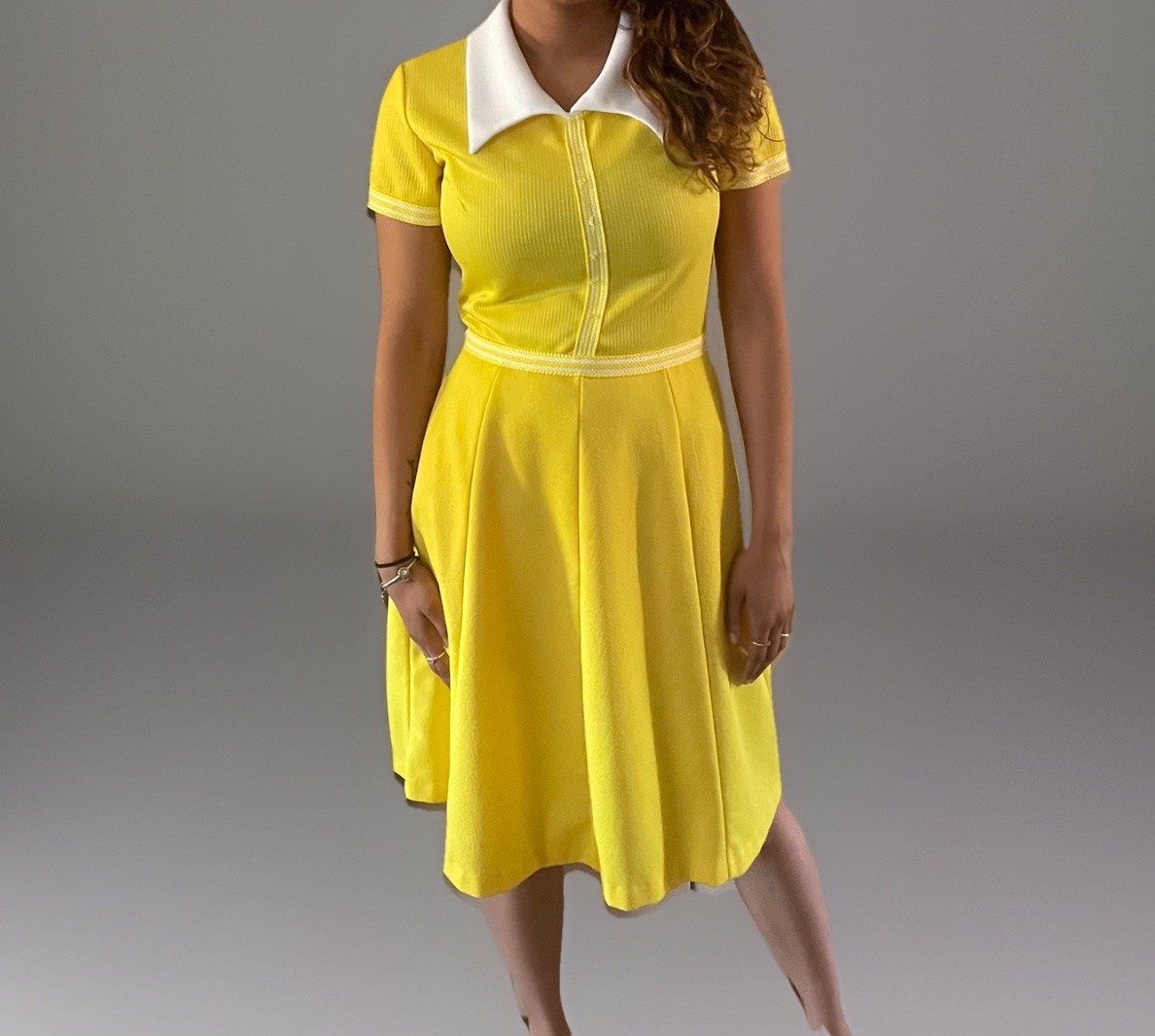 Vintage Montgomery Wards Women’s Yellow Dress Short Sleeve White Collar Size 14T