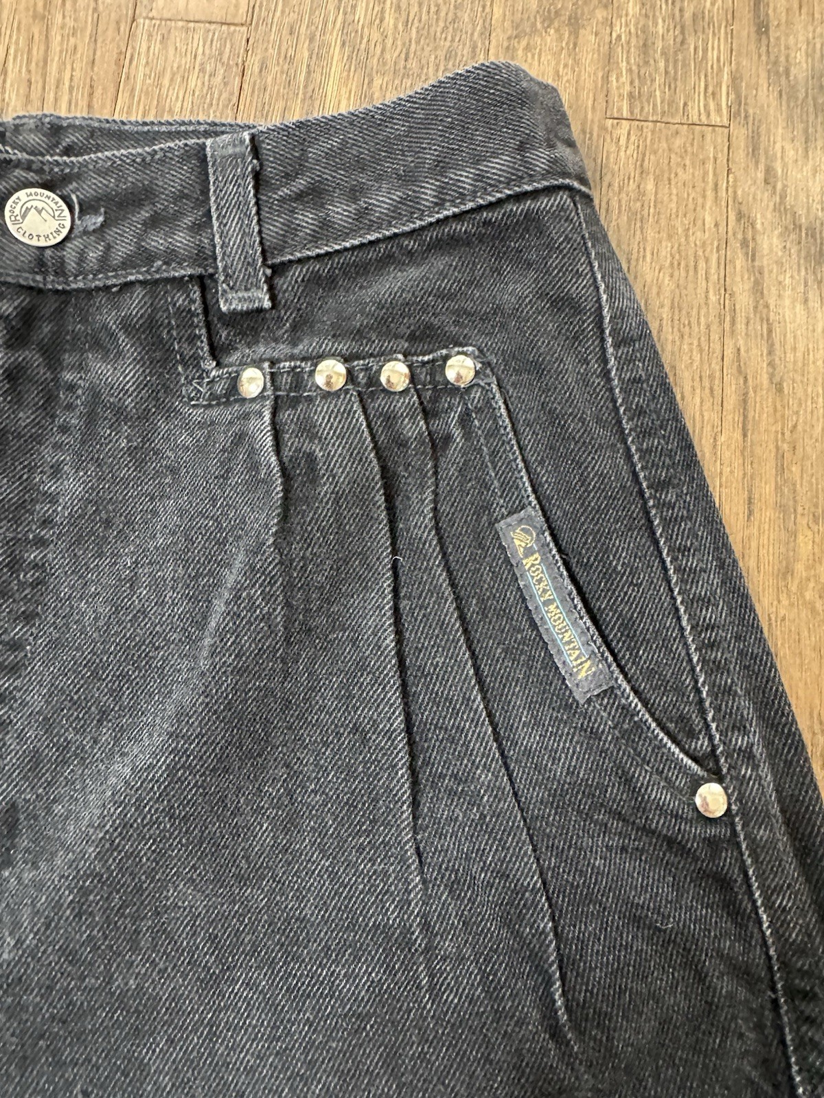 Vintage Rocky Mountain Clothing Black Western Jeans Studded High Waist Sz 29/9