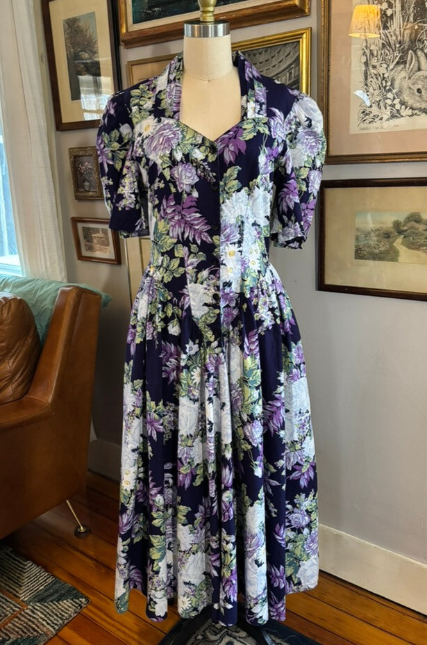 Vintage ED Michaels Cottagecore Floral Queen Anne Neck Basque Waist 80s Dress