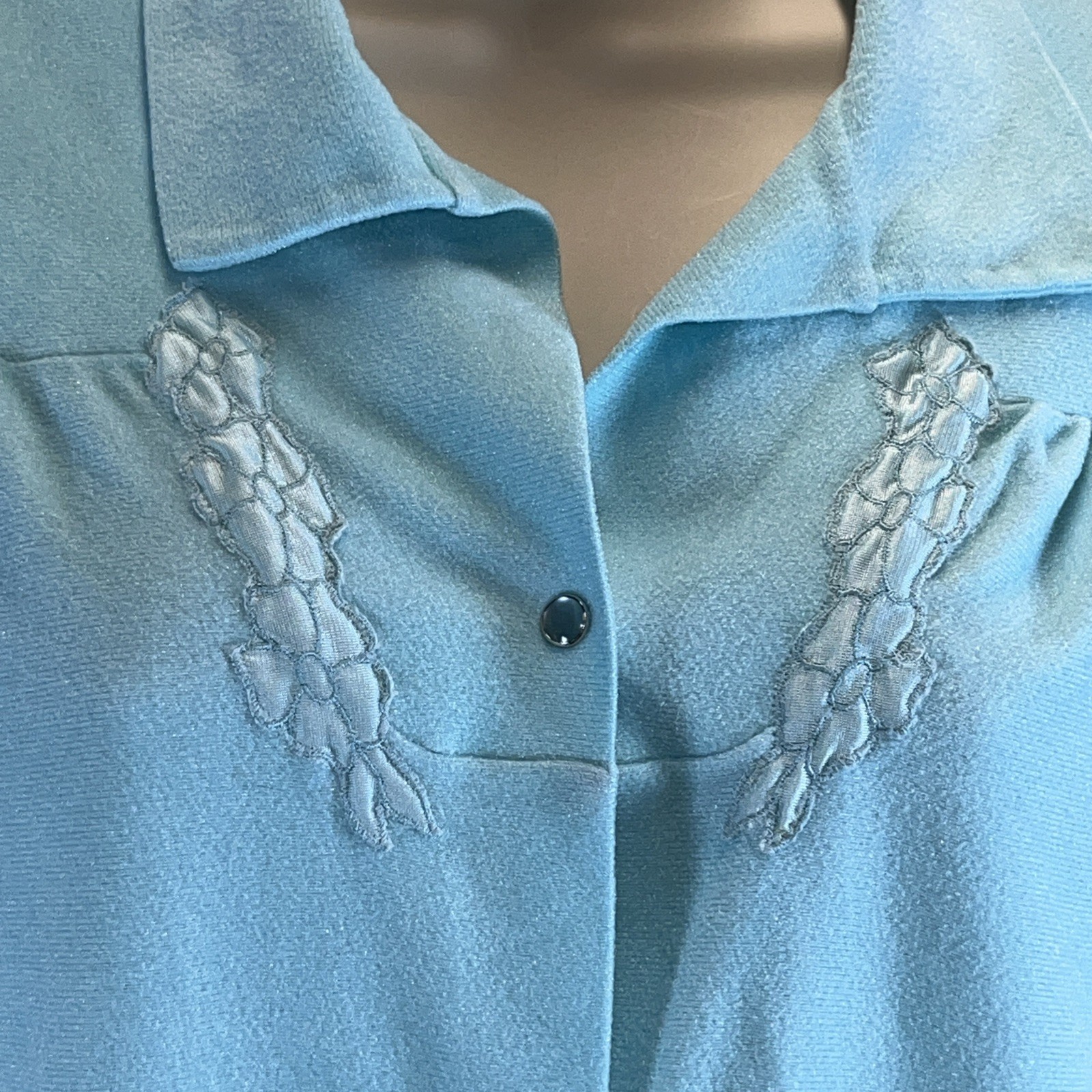 Vanity Fair Women’s Vintage Seafoam Green Robe Snap Closure Pockets Sz M