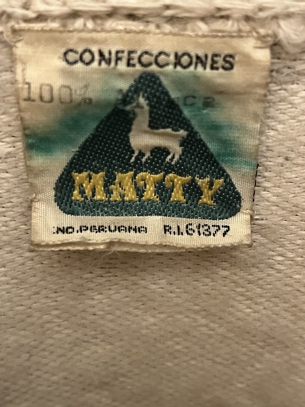 Vintage MATTY Peru 100% Alpaca Wool Cape | Cream Ivory | Hand Braided Trim | 38″