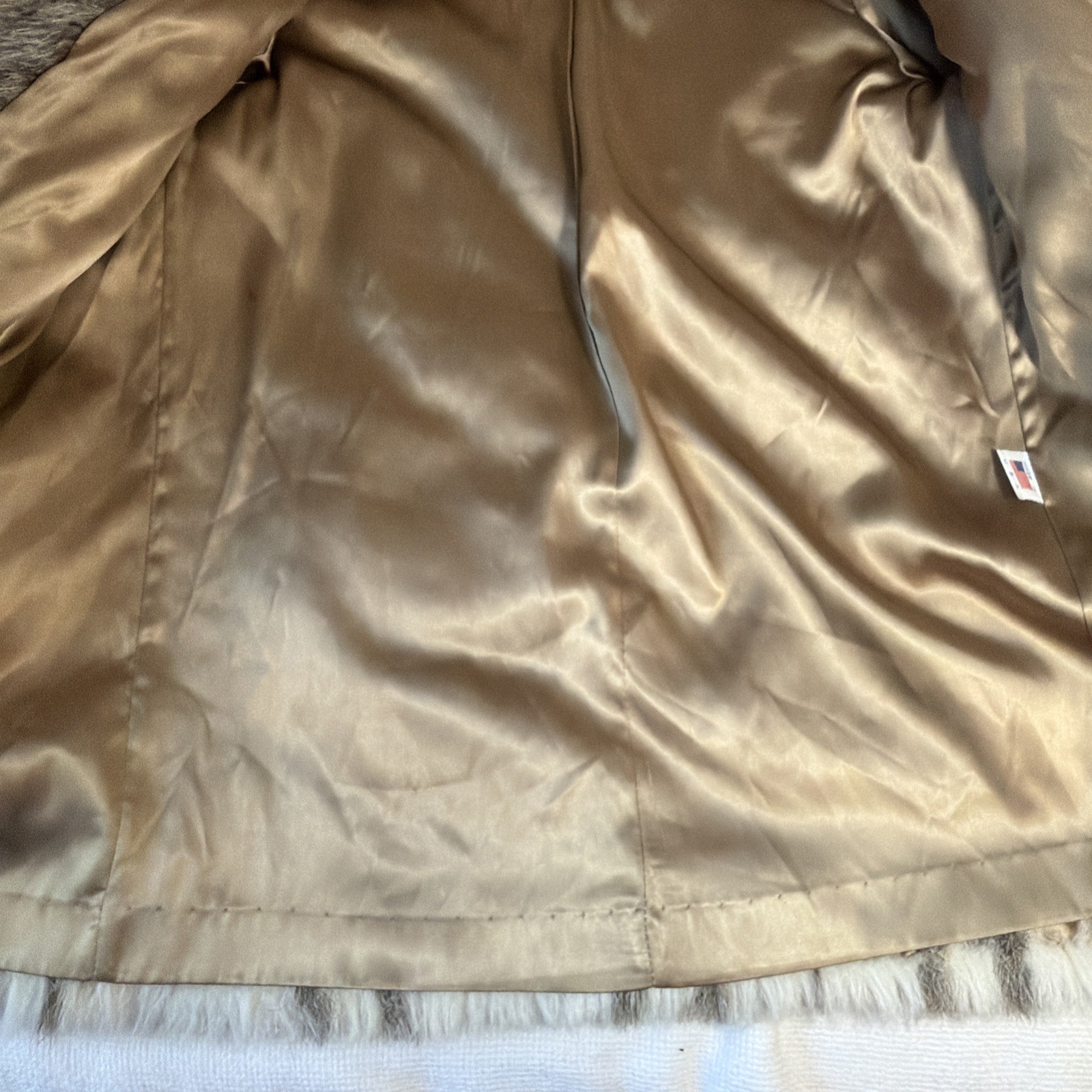 Vintage Foxrun Fur Coat Fox Faux? Needs Some Work Large