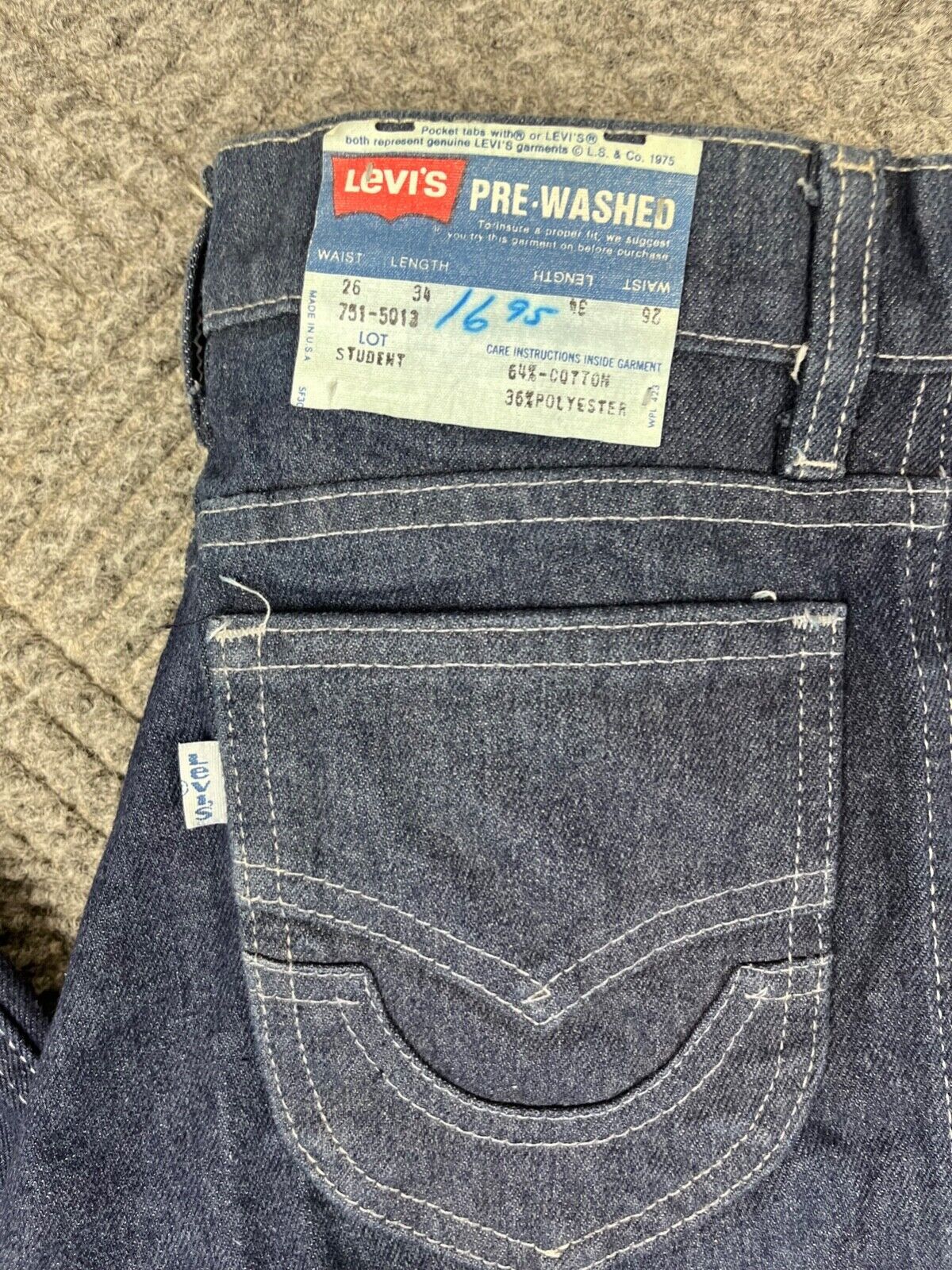 Vintage 70’s Levi’s Sailboat Patch Student Jeans Size 26×35 Blue Dark Flare NOS