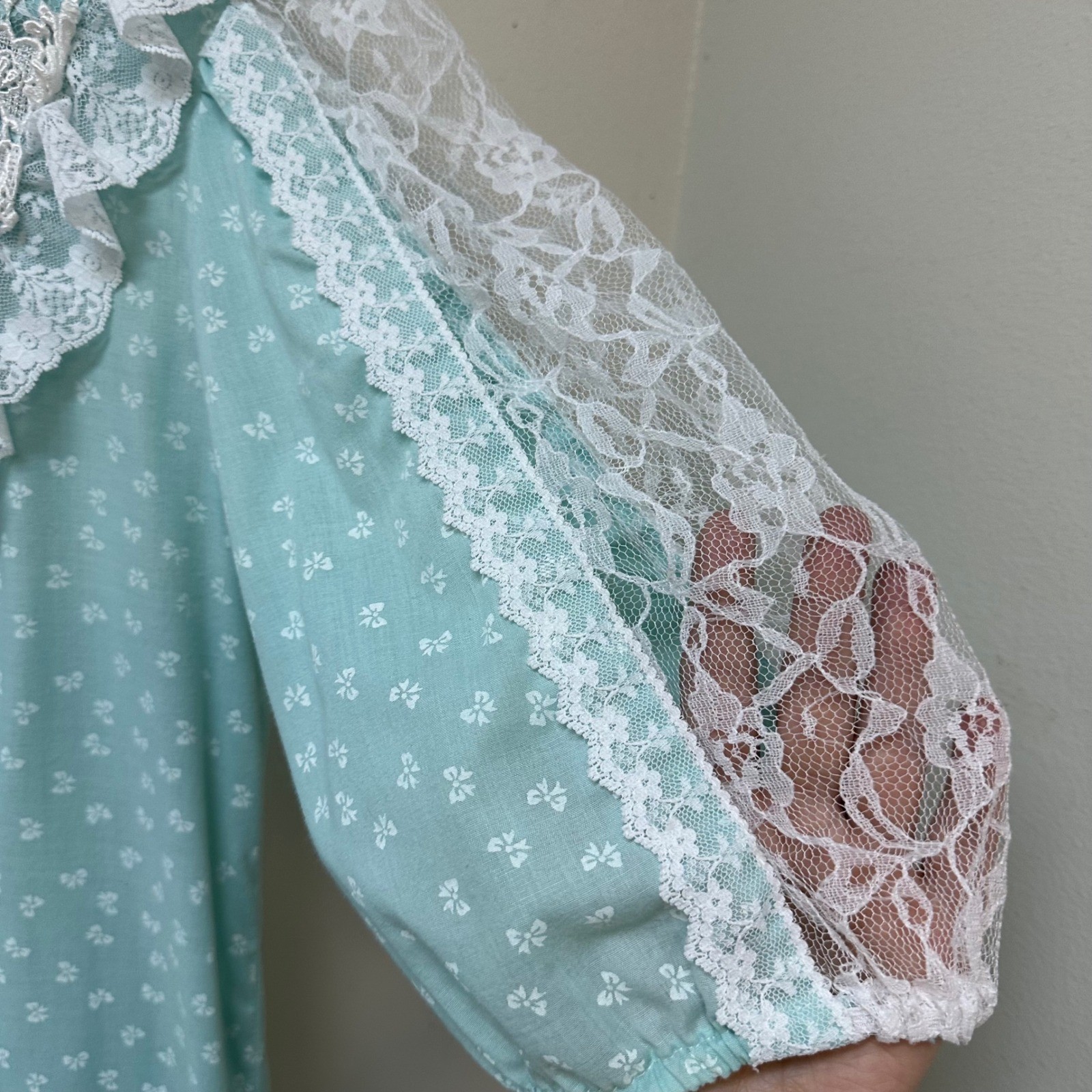 Carol Bennett Hawaii Vintage Blue Bow Print Lace Ruffle Maxi Dress 70s Prairie