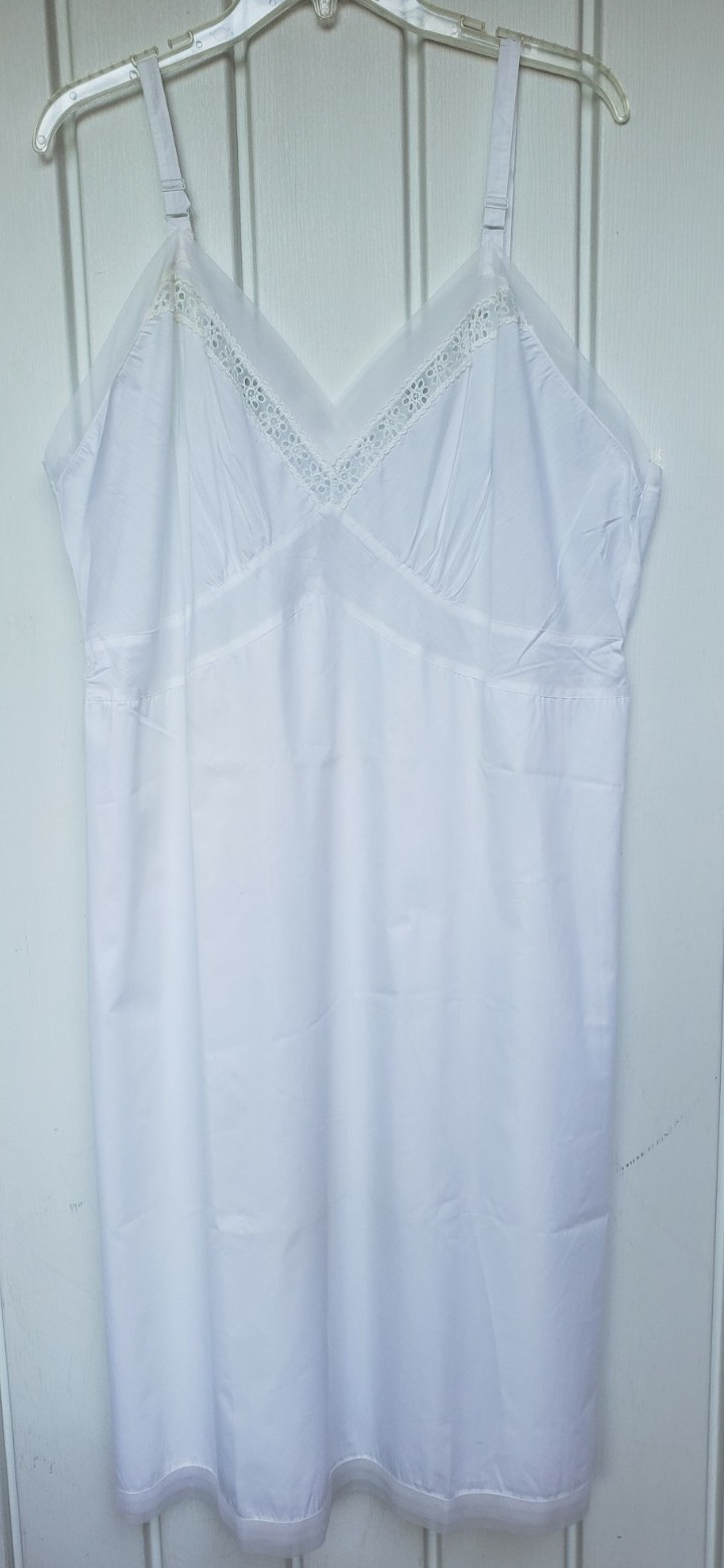 Vintage Schranks Fashion Stride Plus Size 44 Full Slip White Chiffon Lace Fem