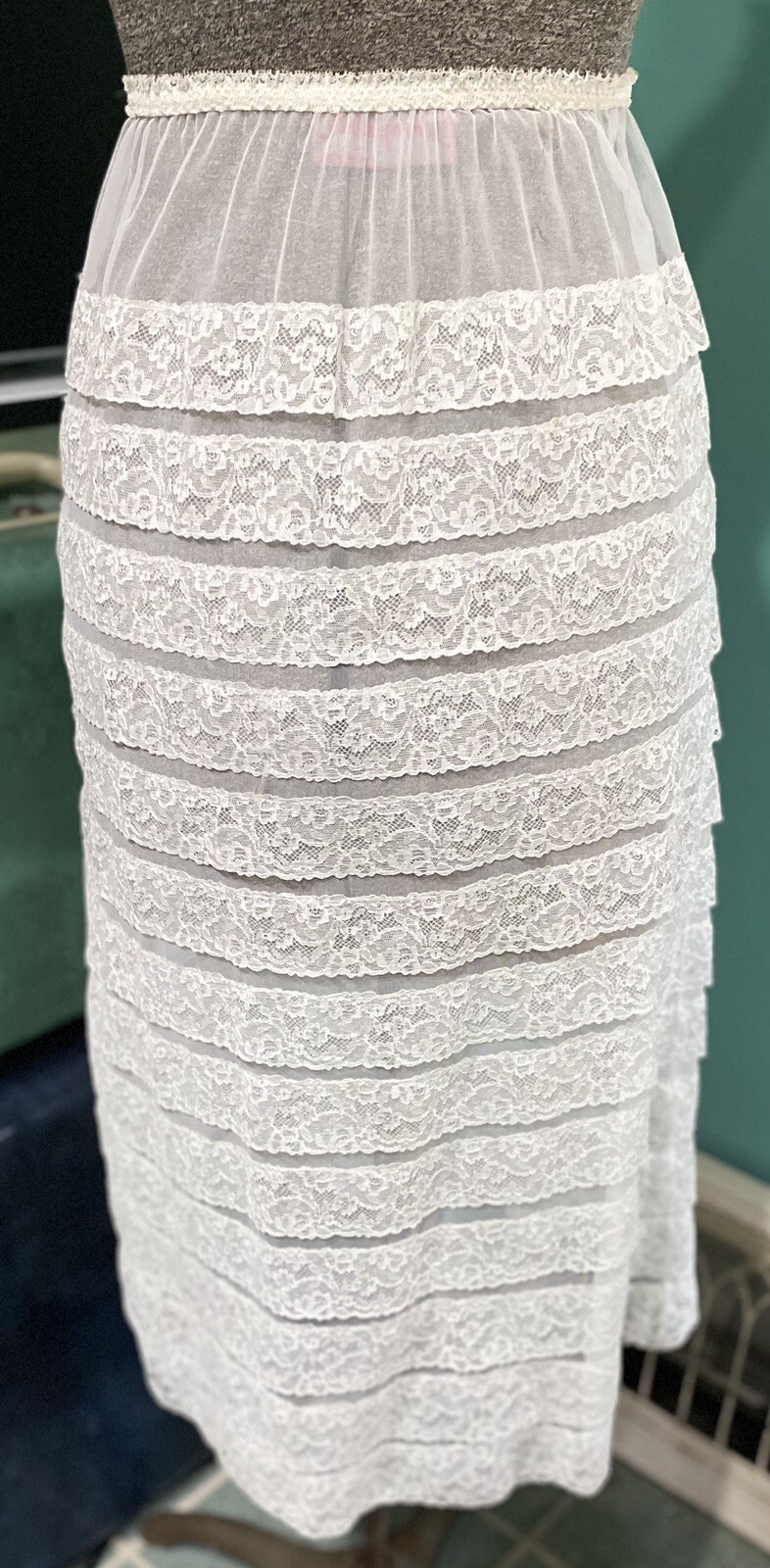 VTG 40’s/50’s Schiaparelli Paris New York White Lace Sheer Slip Skirt BEAUTIFUL