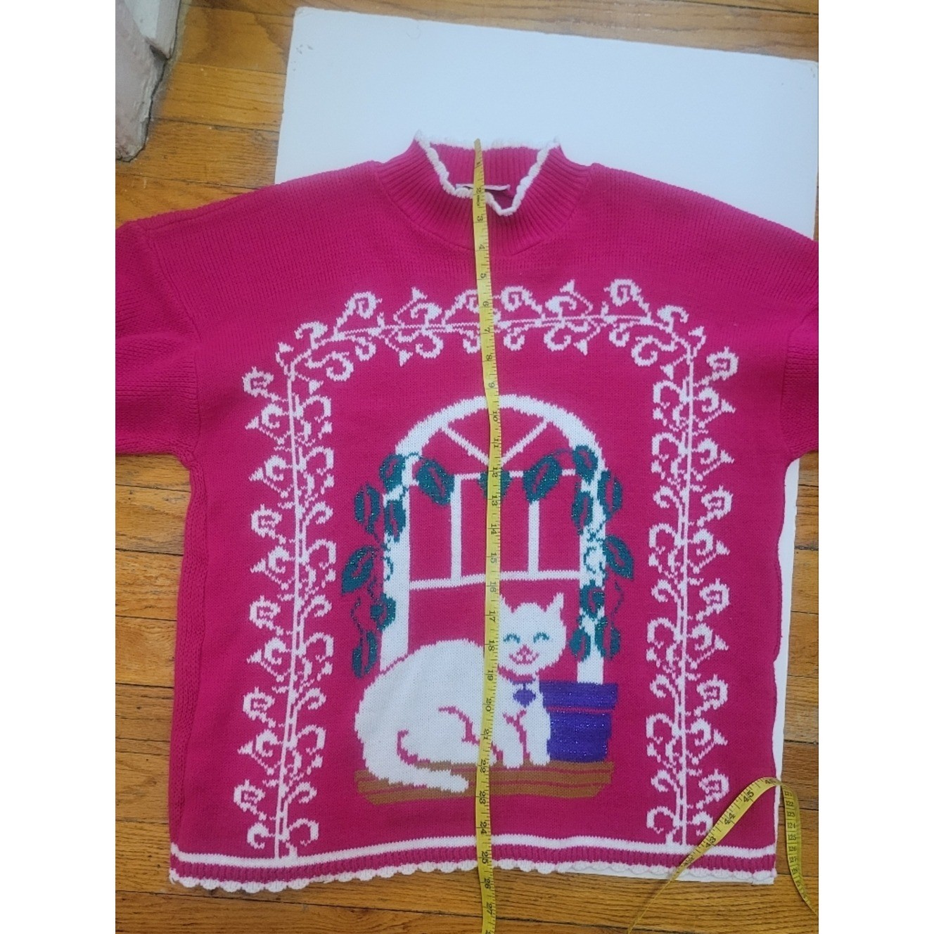 Vtg 80s Spunky Pink Cat in Window Sweater Kawaii Novelty USA Scallop M/L