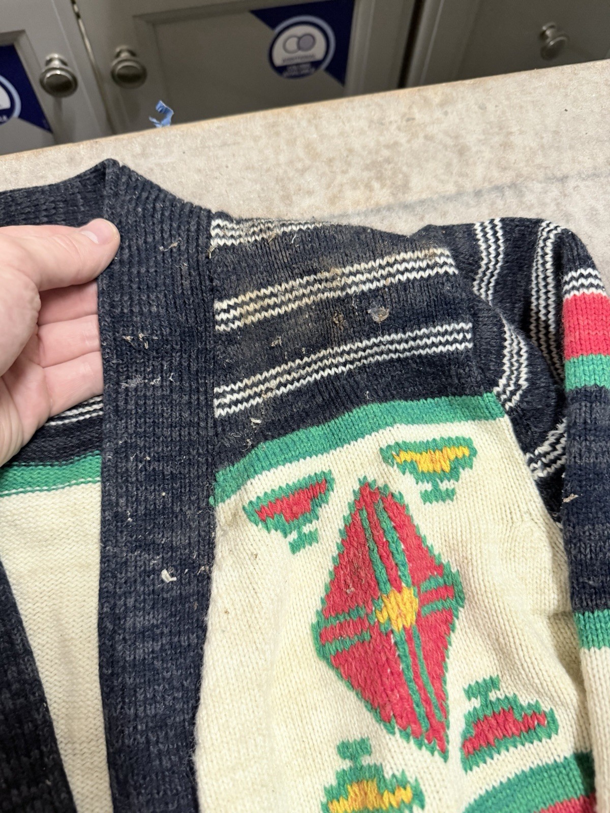 Vintage 1970s WEATER All-Over Pattern Acrylic Knit Cardigan