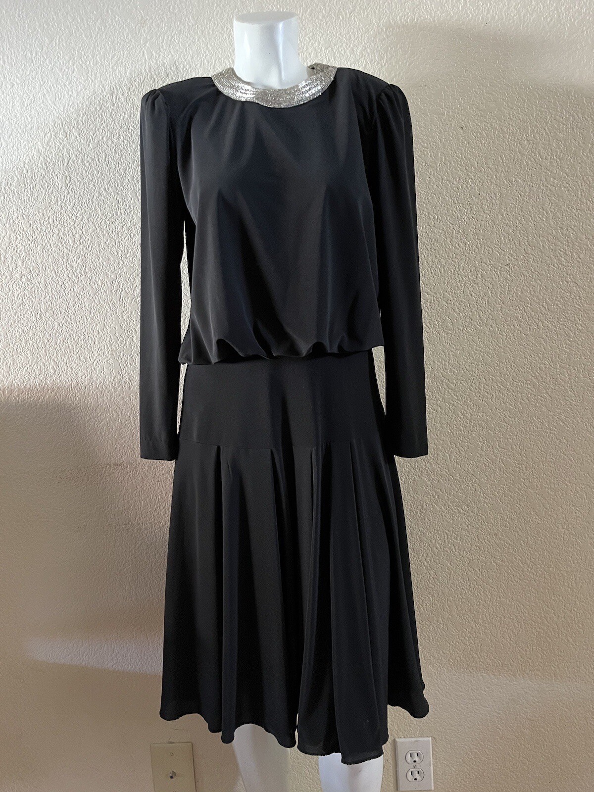 VTG RICKI LANG for Nuit Black Embellished Collar Dropped Waist Cocktail Dress 4
