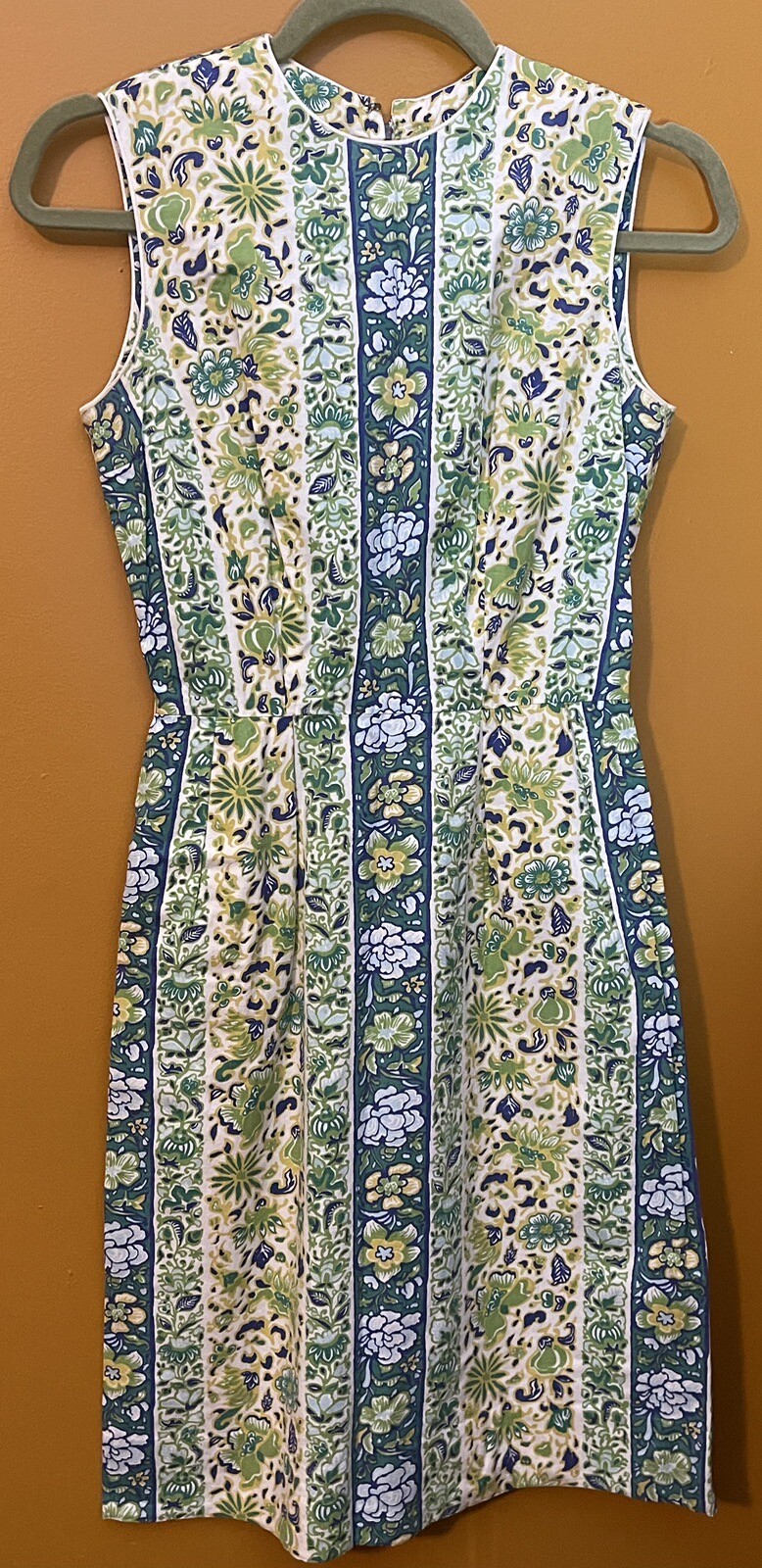 Vintage 1950s/60s Sleeveless Floral Cotton Dress Beaumart Pinup Housewife XS