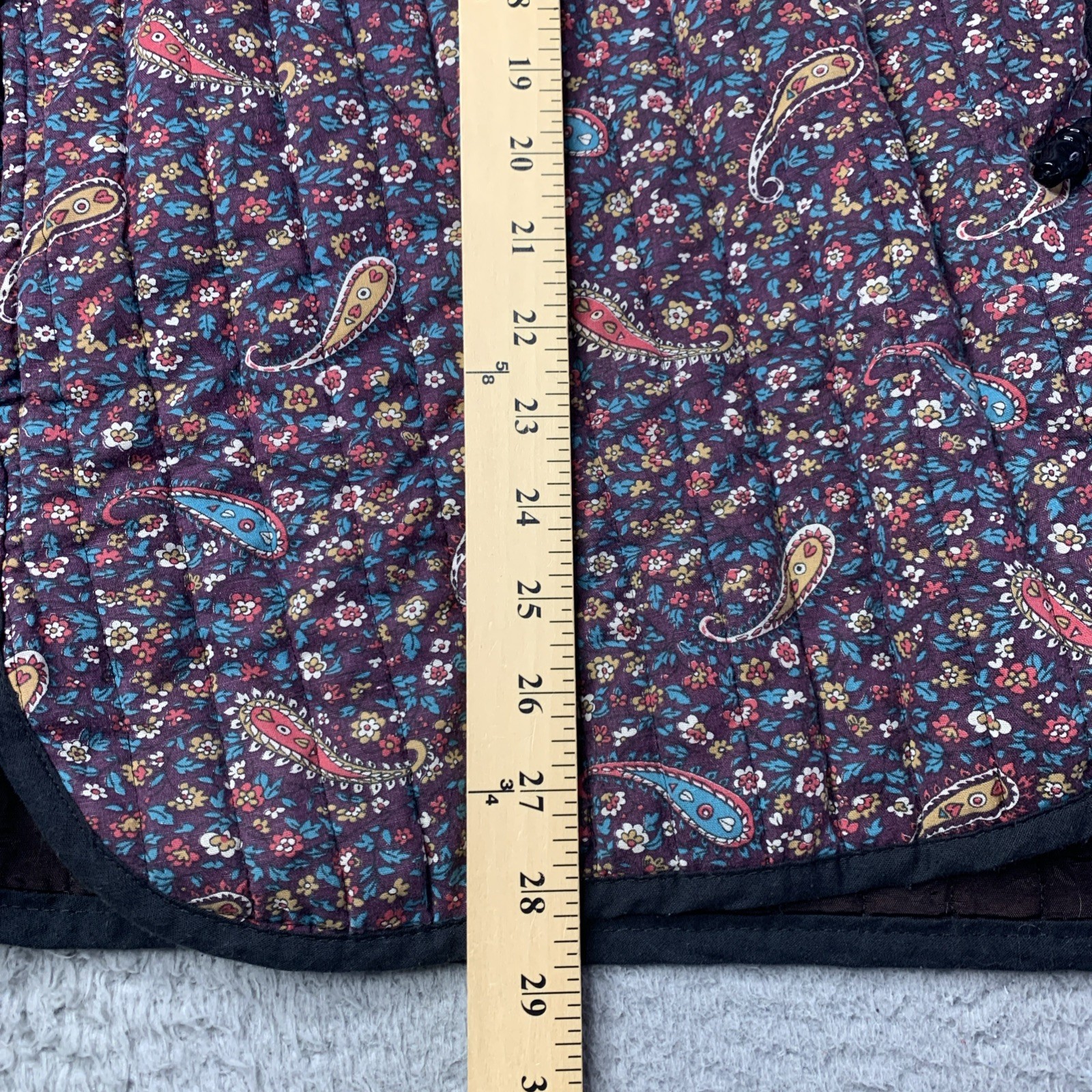 Vintage 1960’s Toni Woods New York Paisley Inspired Quiltded Jacket 42