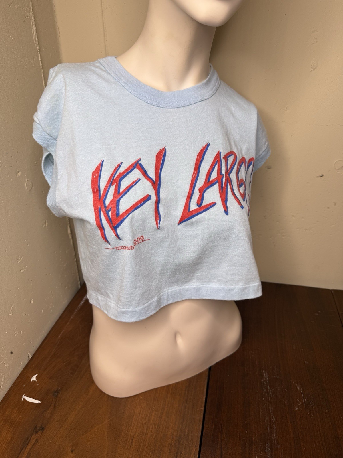 KEY LARGO COCONUTS VTG TSHIRT CROP TOP 80’s WEEKEND AT BERNIES SIZE L USA RARE