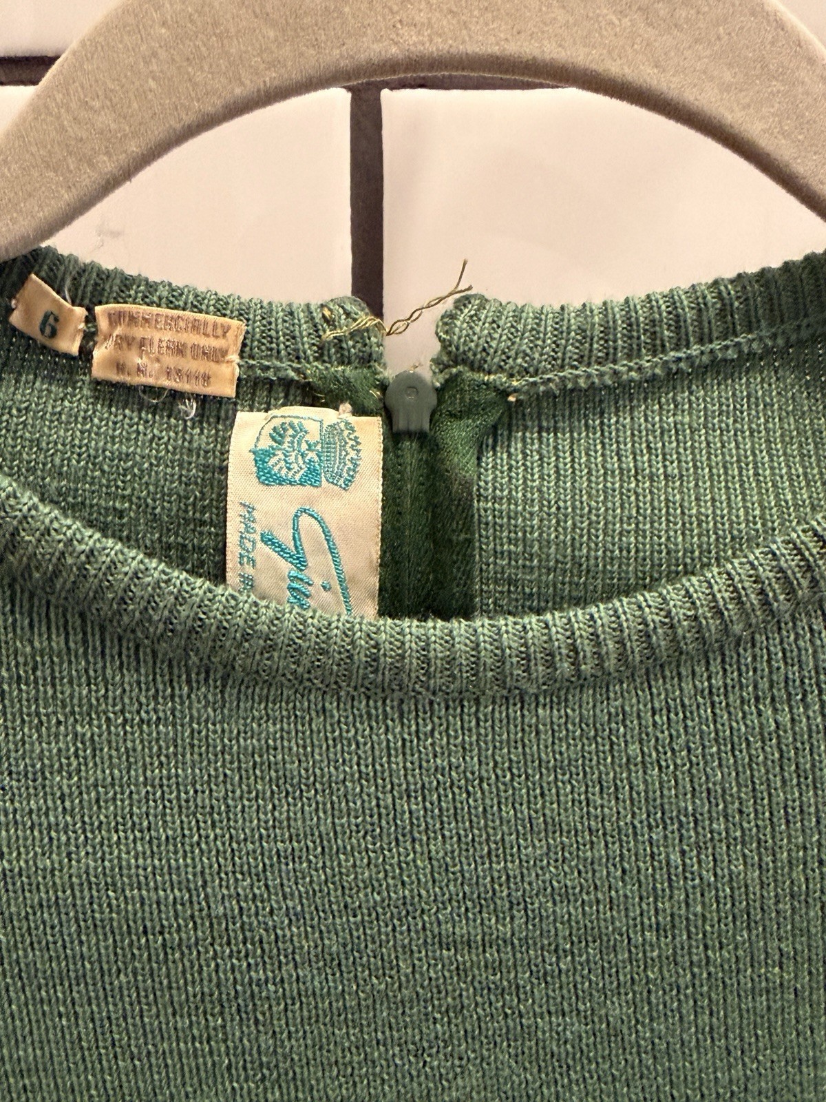 Vintage Gino Paoli Ski Sweater Red Green Excellent Condition Size S