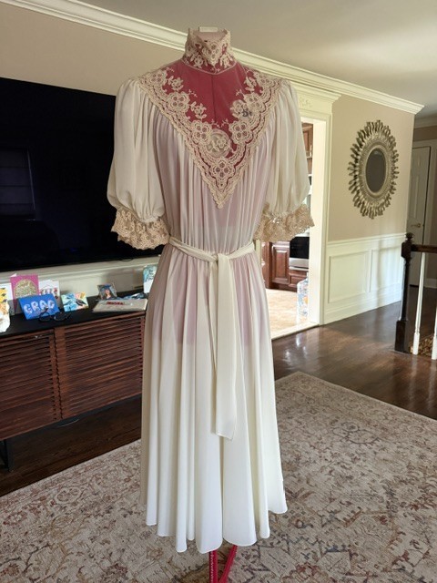 Vtg Victorian Renaissance Ivory Lace Prairie Wedding Dress Boho Sz 8 High Neck
