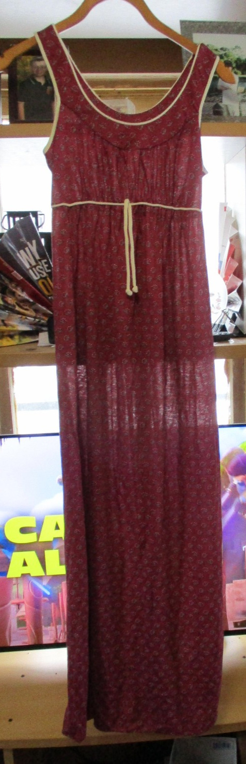 Vintage 70’s 80’s Pink Floral Nightgown Long 50″ Gathered bodice Size Sm / Med