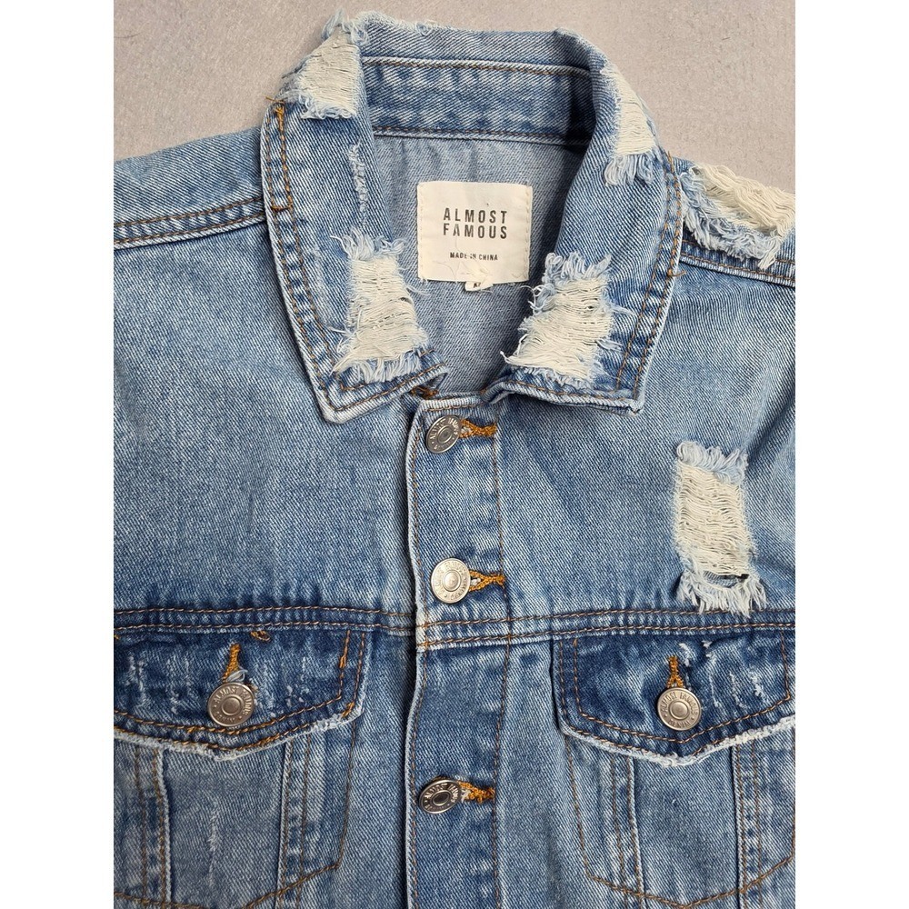 Almost Famous Trucker Vest Women’s M Blue Denim Cotton Distressed Button Front