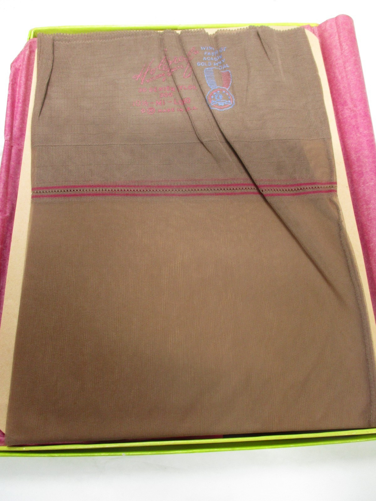 1PR VINTAGE HOLEPROOF SEAMED SHEER FULL FASHION NYLON STOCKINGS 10 1/2 LONG BEI