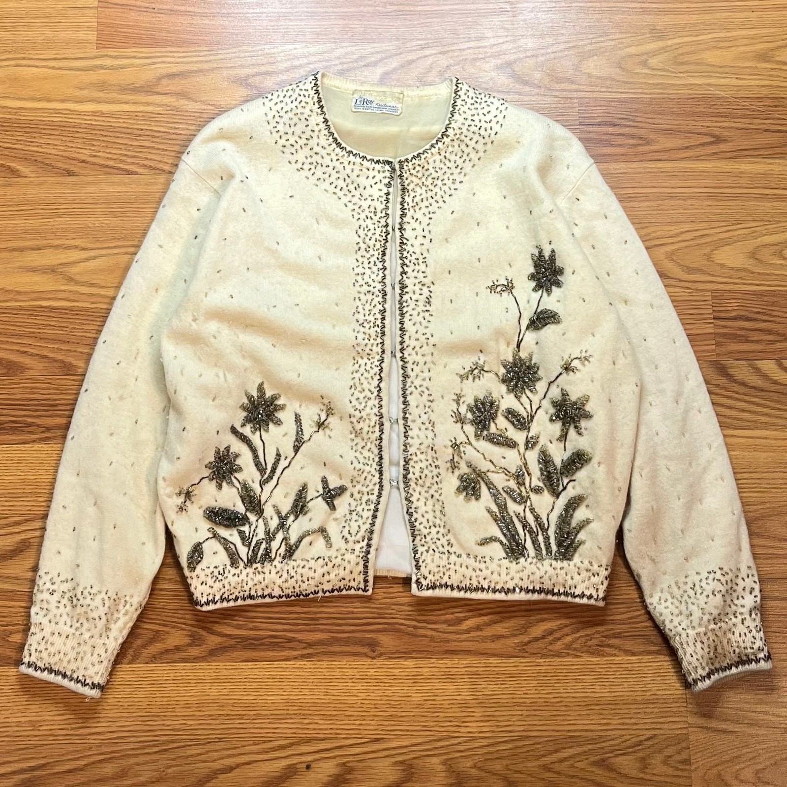 Vintage 1950s LeRoy Knitwear Beaded Floral Wool Cardigan Sweater Women’s M