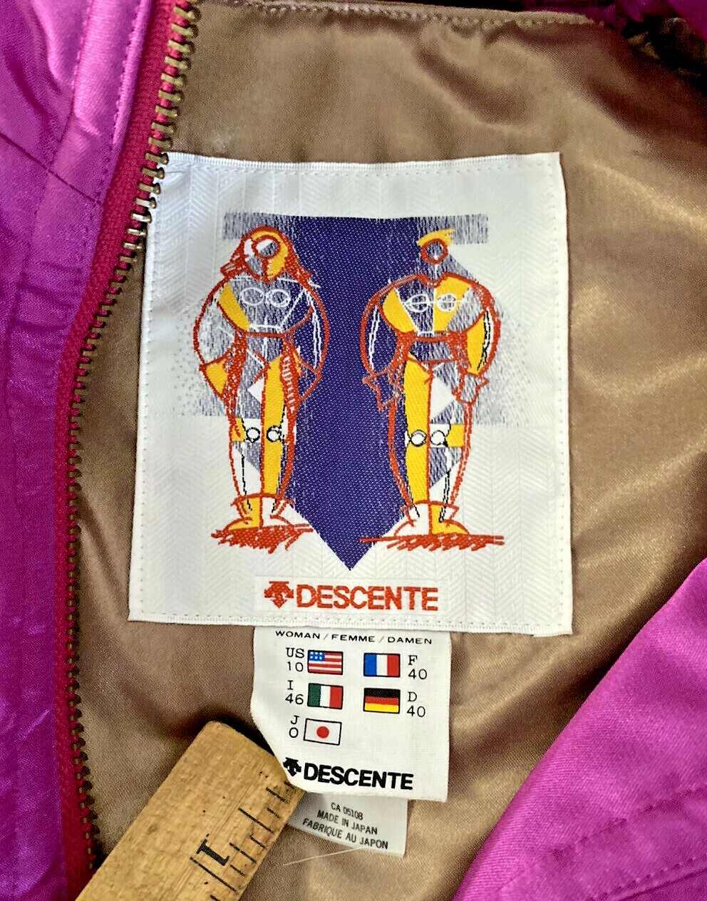 Vintage 80s 90s Descente Neon Purple Ski Snow Puffer Jacket Retro Shiny Bunny