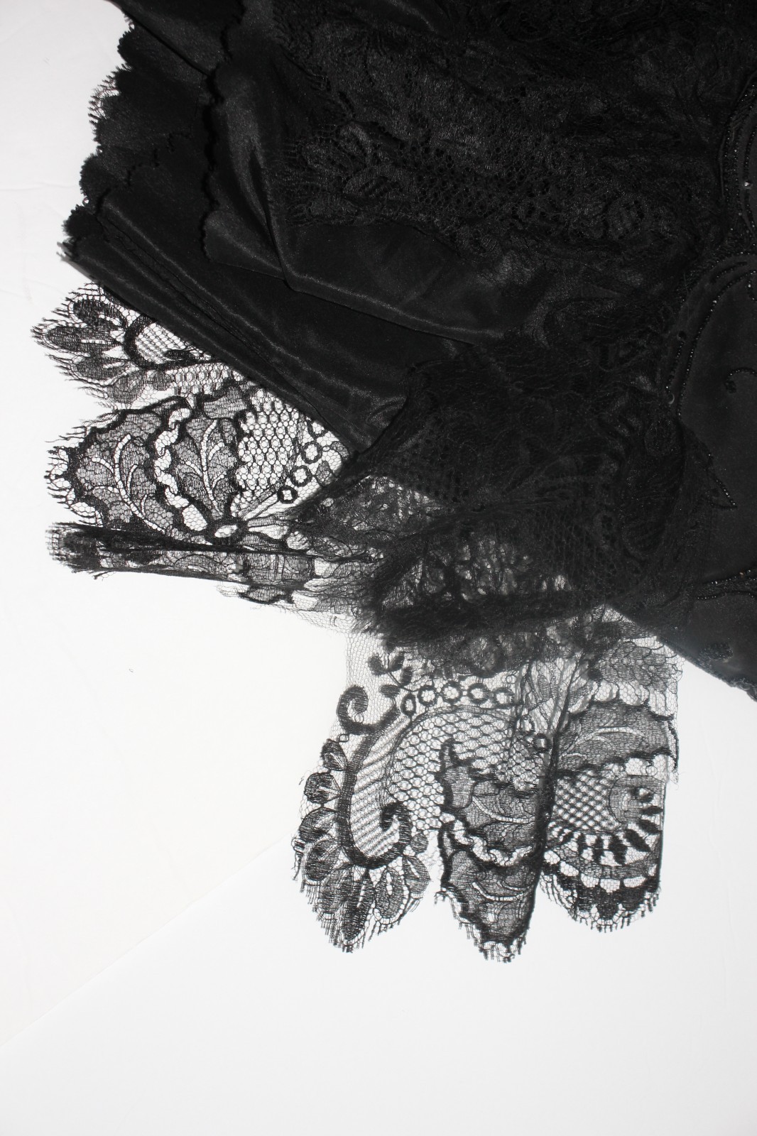 Antique Edwardian Victorian Black Mourning Cape Exquisite Design Lace Beads