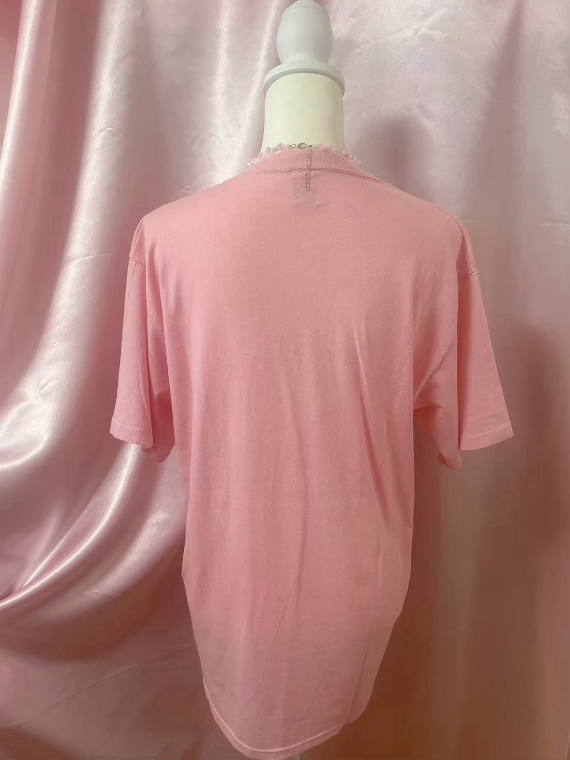 Vintage 1980s Pink Shell Graphic T Shirt Made in USA Size XL