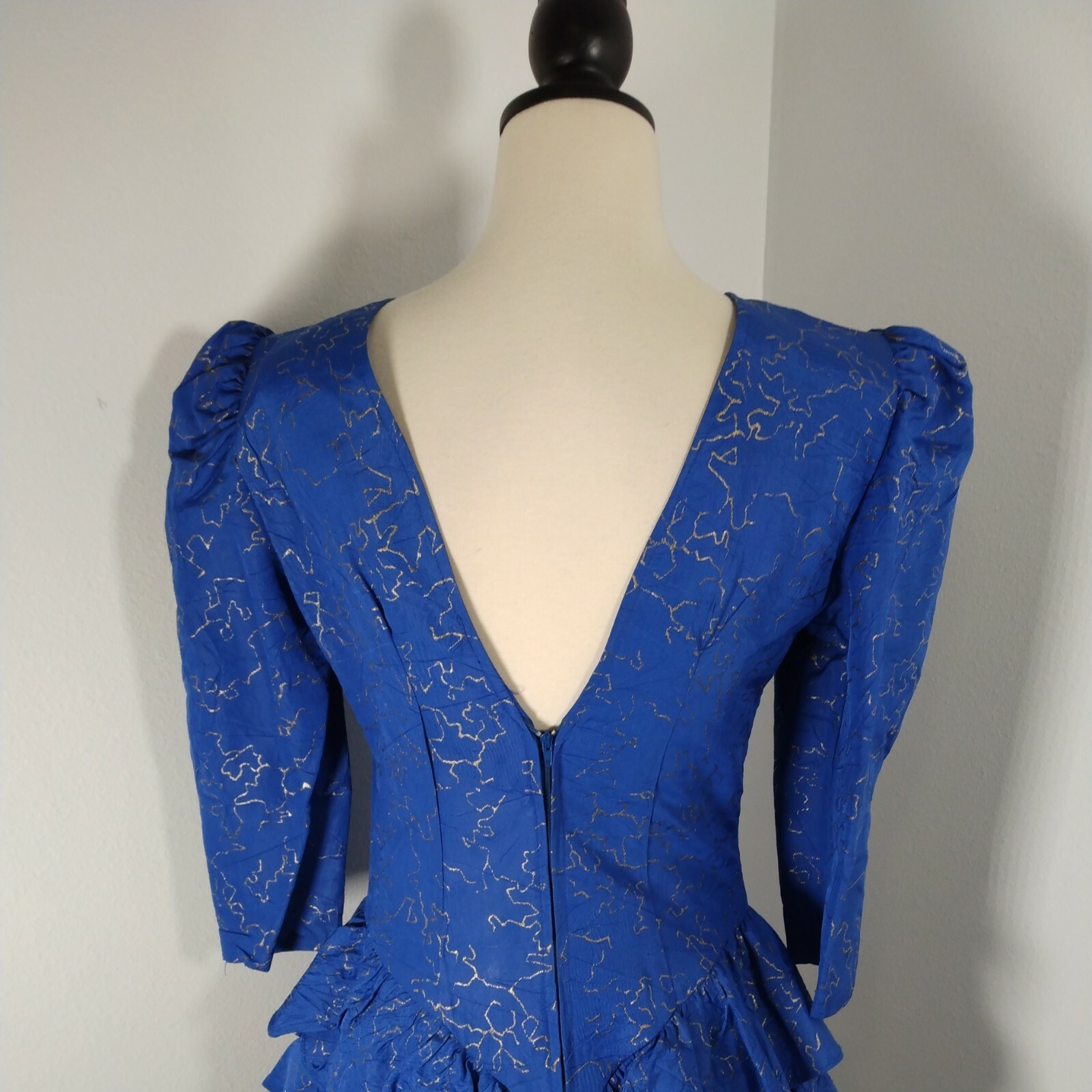 CREME Midi Dress Womens 7 Midi Blue Gold Puffy Sleeve Ruffles 80’s True Vintage