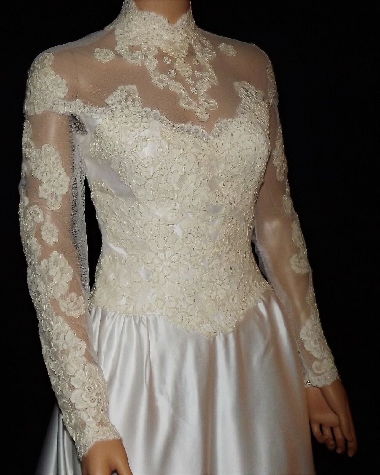 Liquid Satin Silk Wedding Dress Illusion Lace Ivory A-Line Bridal Gown