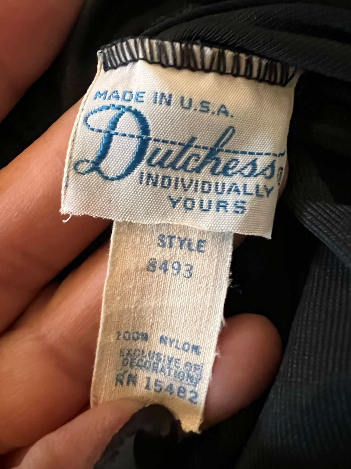 VINTAGE 1960’S DUTCHESS HALTER RUCHED FRONT SILK JERSEY NIGHT GOWN SZ 7 / SMALL