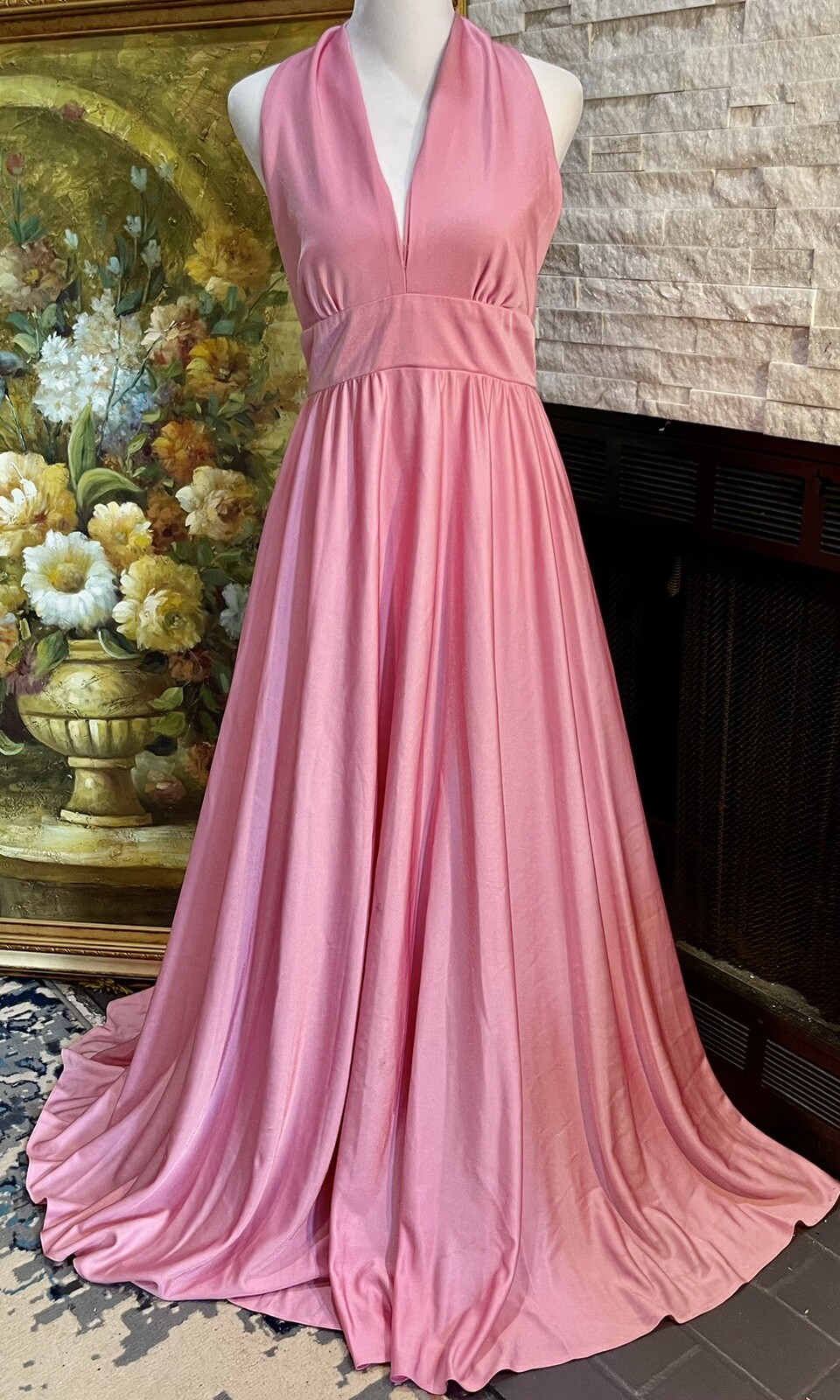 VTG 1970s PINK Ball Gown Liquid Silk Party Halter Gala Formal Size Small