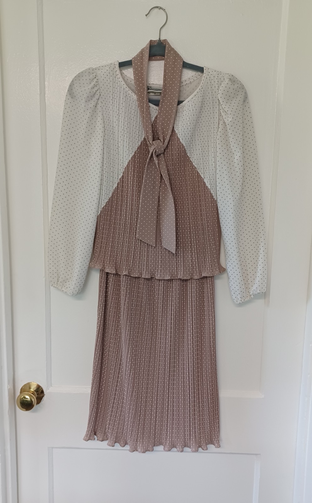Vtg New Discoveries Union Pleated Colorblock Plisse Dress Beige/White Polka-dots