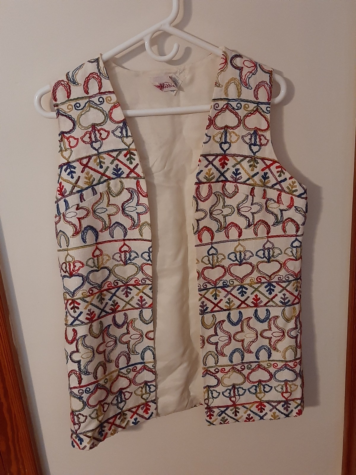 Vintage 1960s/70s Women’s Colorful Embroidered Vest by Aladdin Sz Med