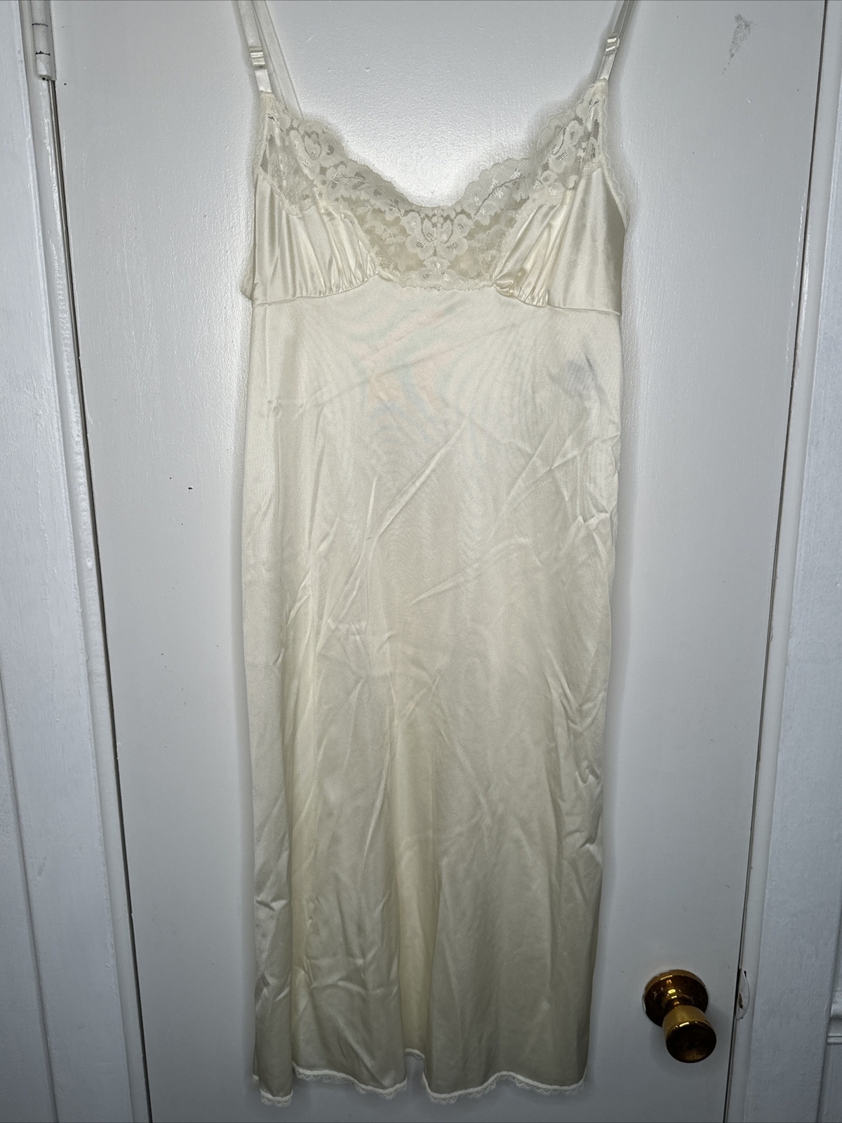 Vassarette Slip Dress Womens Size 34 Approx S White Ivory Full Slip Lace Detail