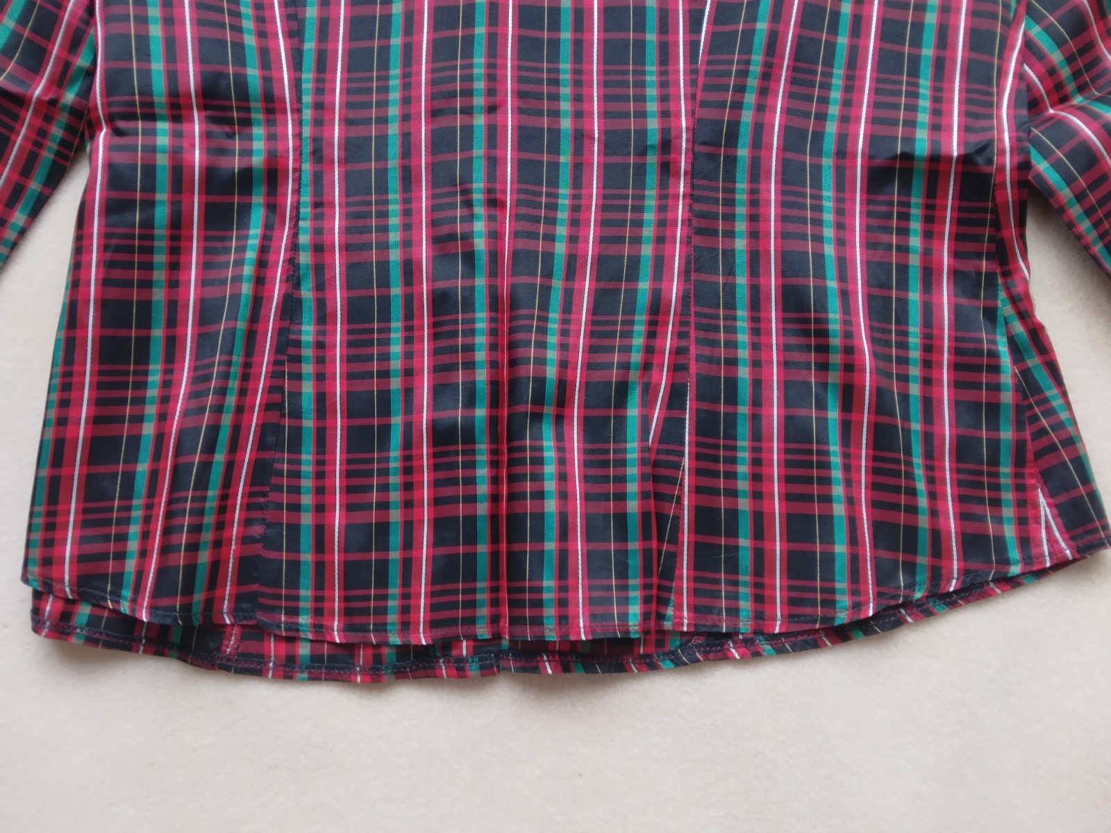 Vintage 1980s Plaid Blouse w/ Balloon Sleeves Black Red & Green Sz 12 Button Up