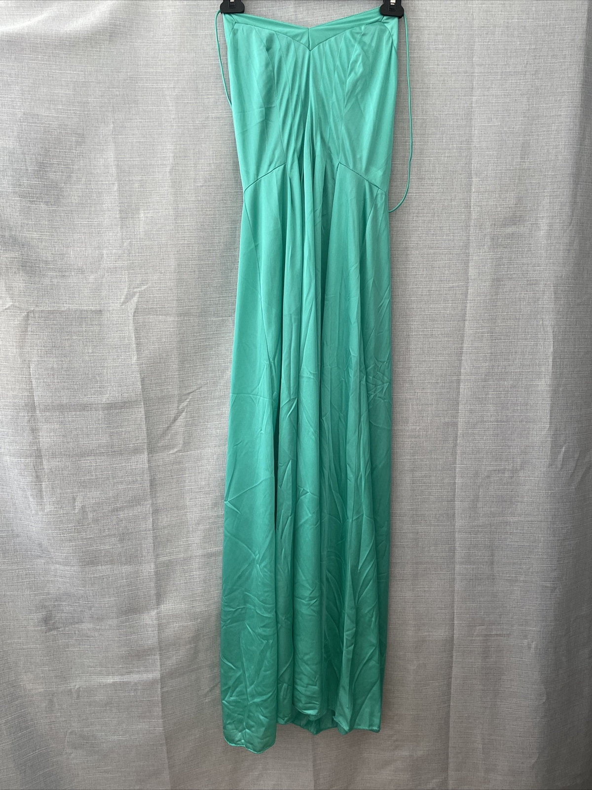Vintage Carol Hochman for CHEVETTE Green Nightgown ILGWU tag 100% Nylon 50” Long
