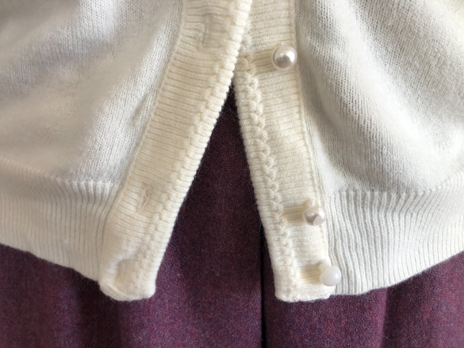 vtg Lord & Taylor Lightweight Cardigan Sweater PS Ivory Pearl Buttons USA