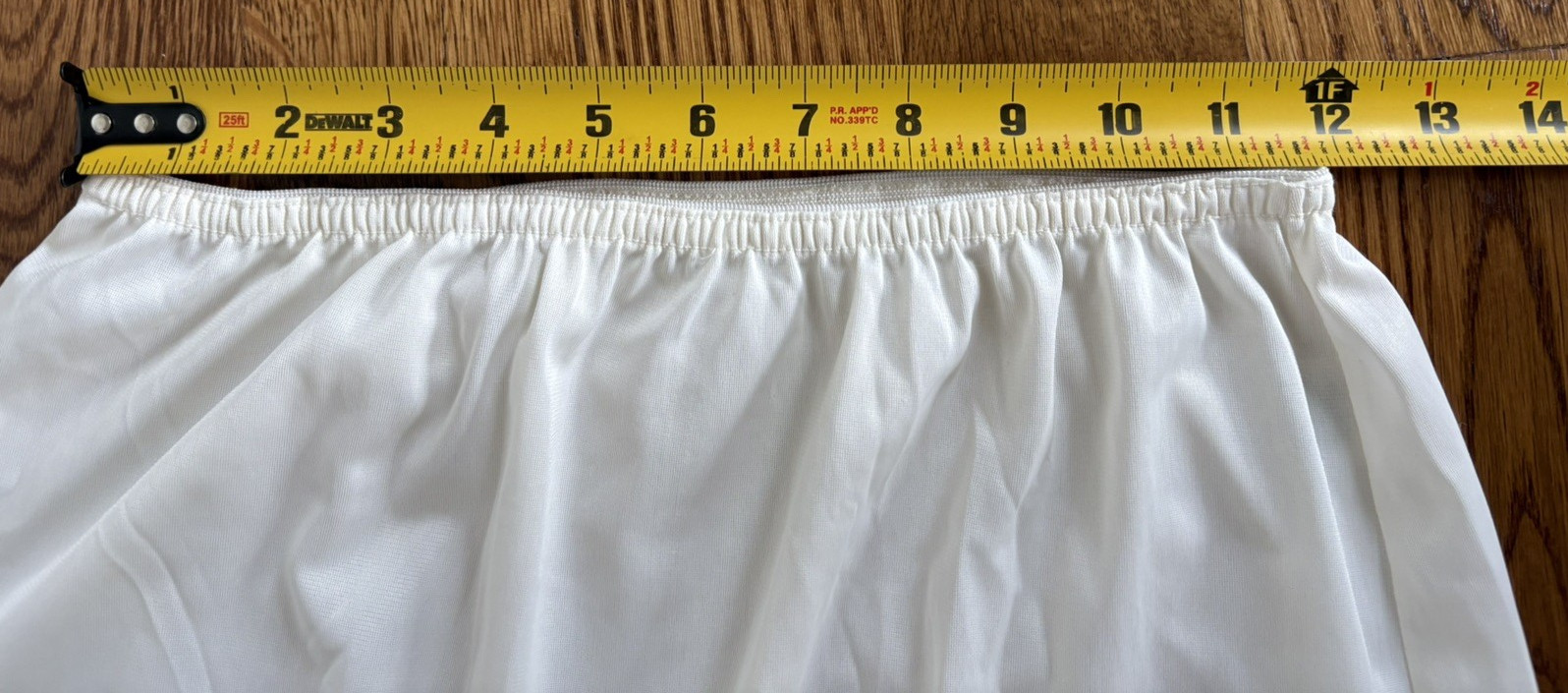 VTG Lingerie Greenco Maid White Nylon Lace Slit Half Slip Romantic Soft Sz. M