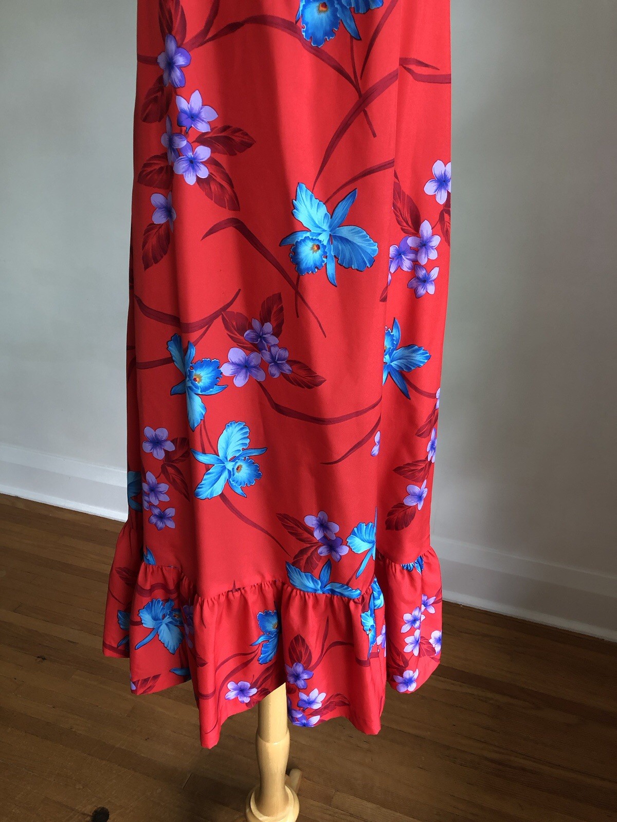 ADORABLE VTG ROYAL HAWAIIAN Made In Hawaii Red Floral Tropical Aloha Sundress 6