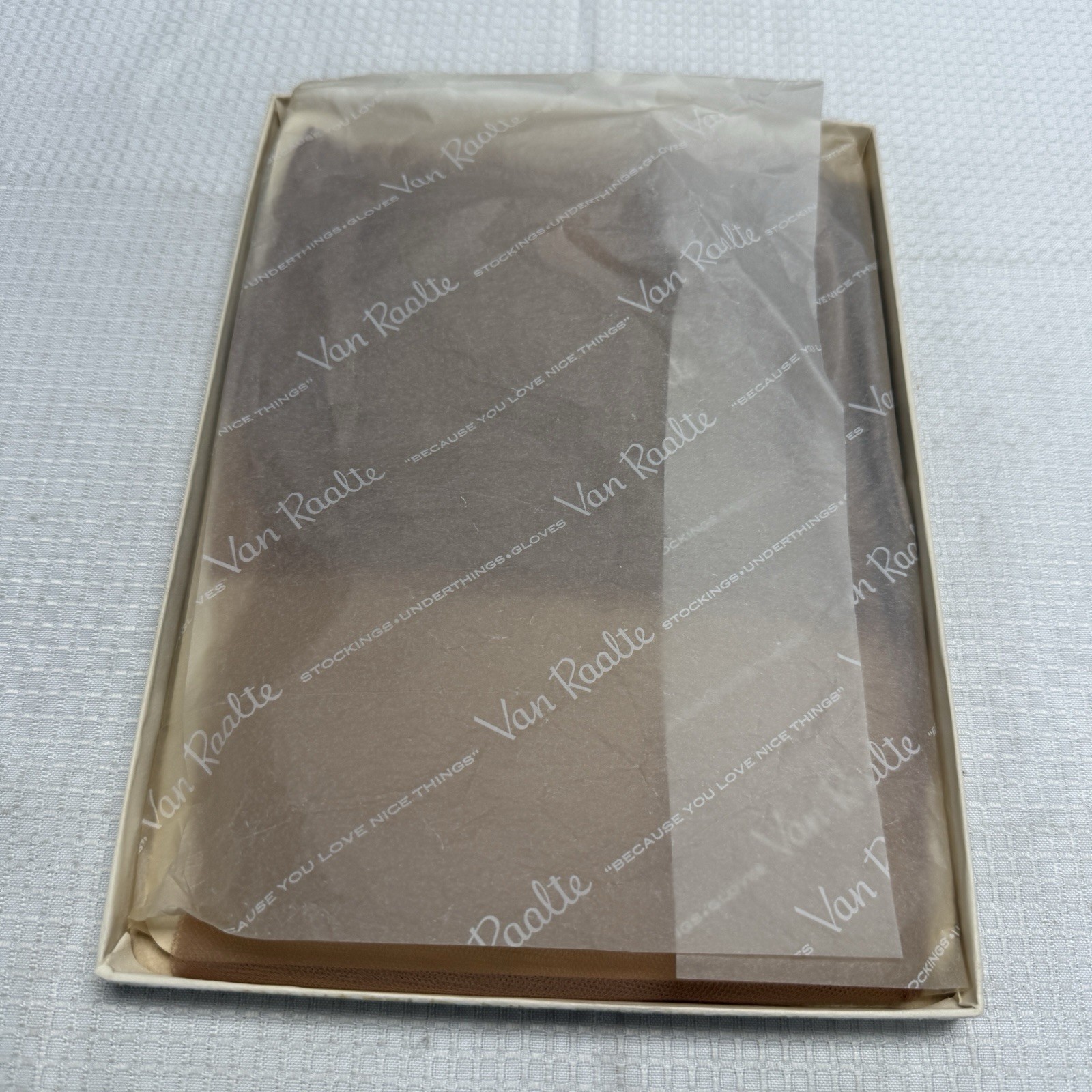 Vtg 50s VAN RAALTE Runpruf 15 Highlight 10 Nylon Hose Stockings Seam New 1 Box
