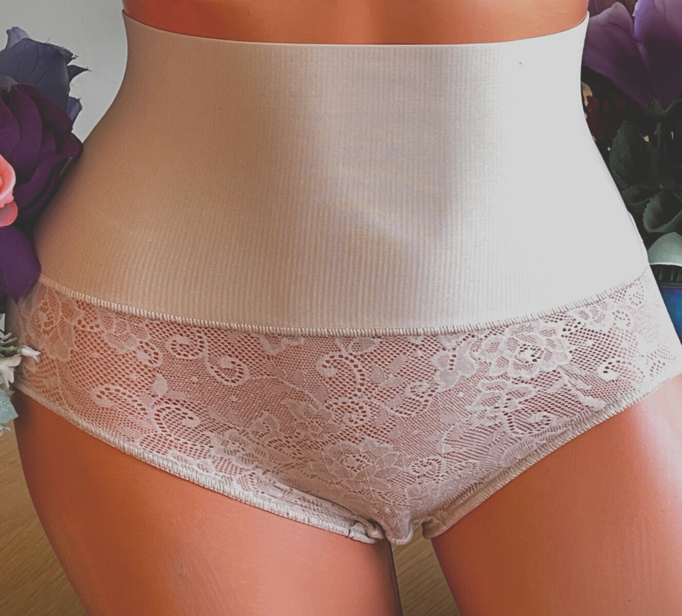 Maidenform Sm Beige Lace Bottom Cool Comfort Shaping Brief Panties #DM0051 NWOT