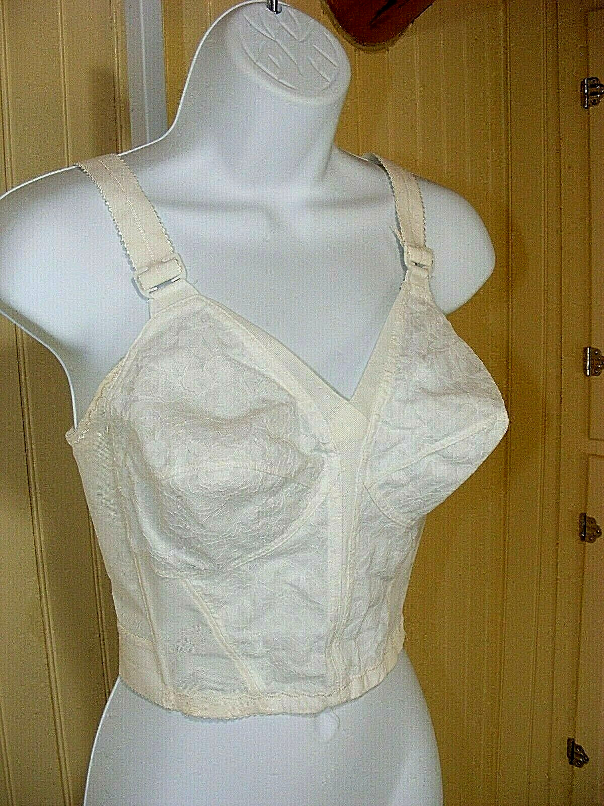 60S LONG LINE BRA PLAYTEX 36B #259 LIVING STRETCH BRA DEADSTOCK IN BOX LACE CUPS